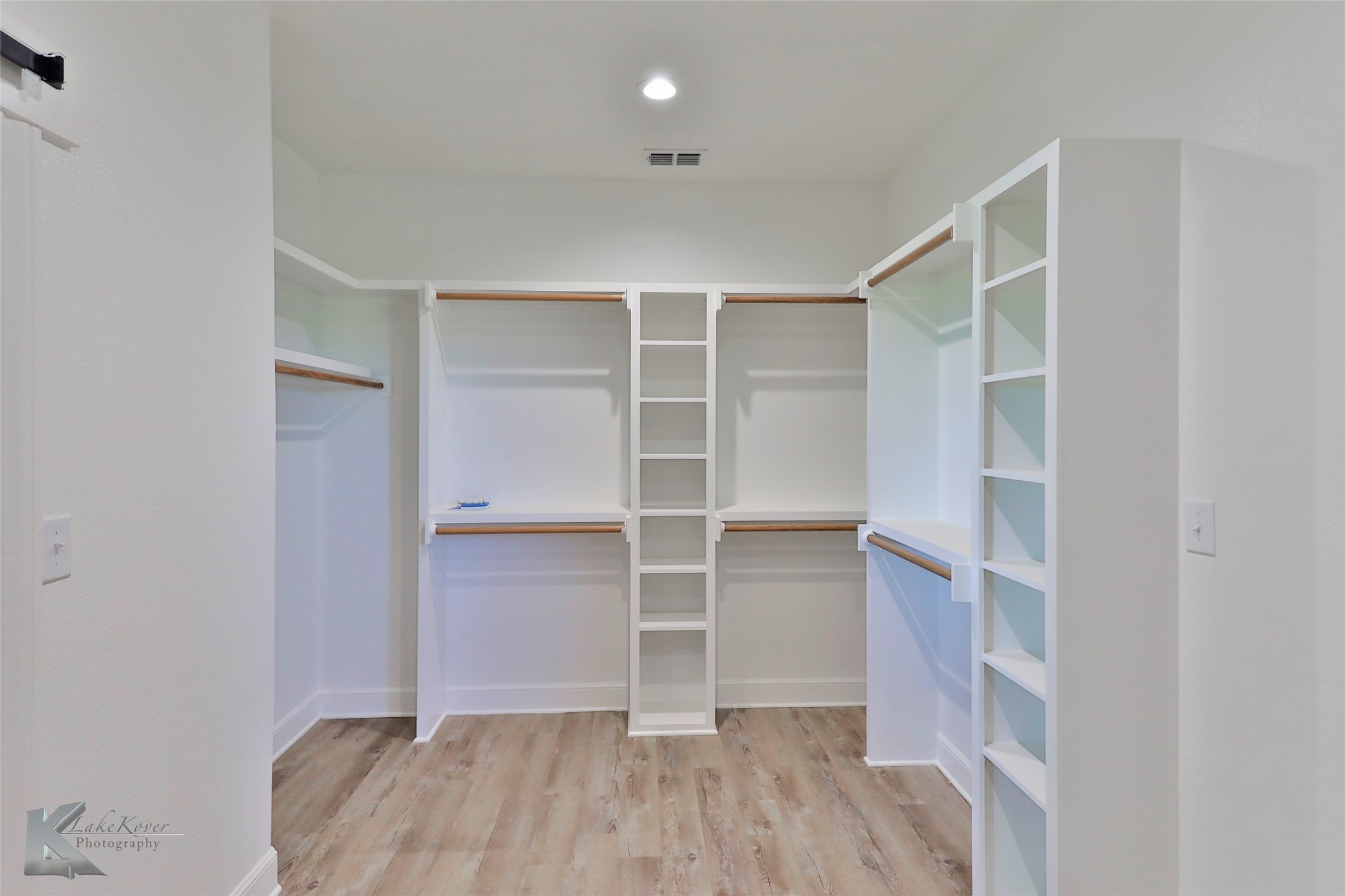 15076 Private Road 6053