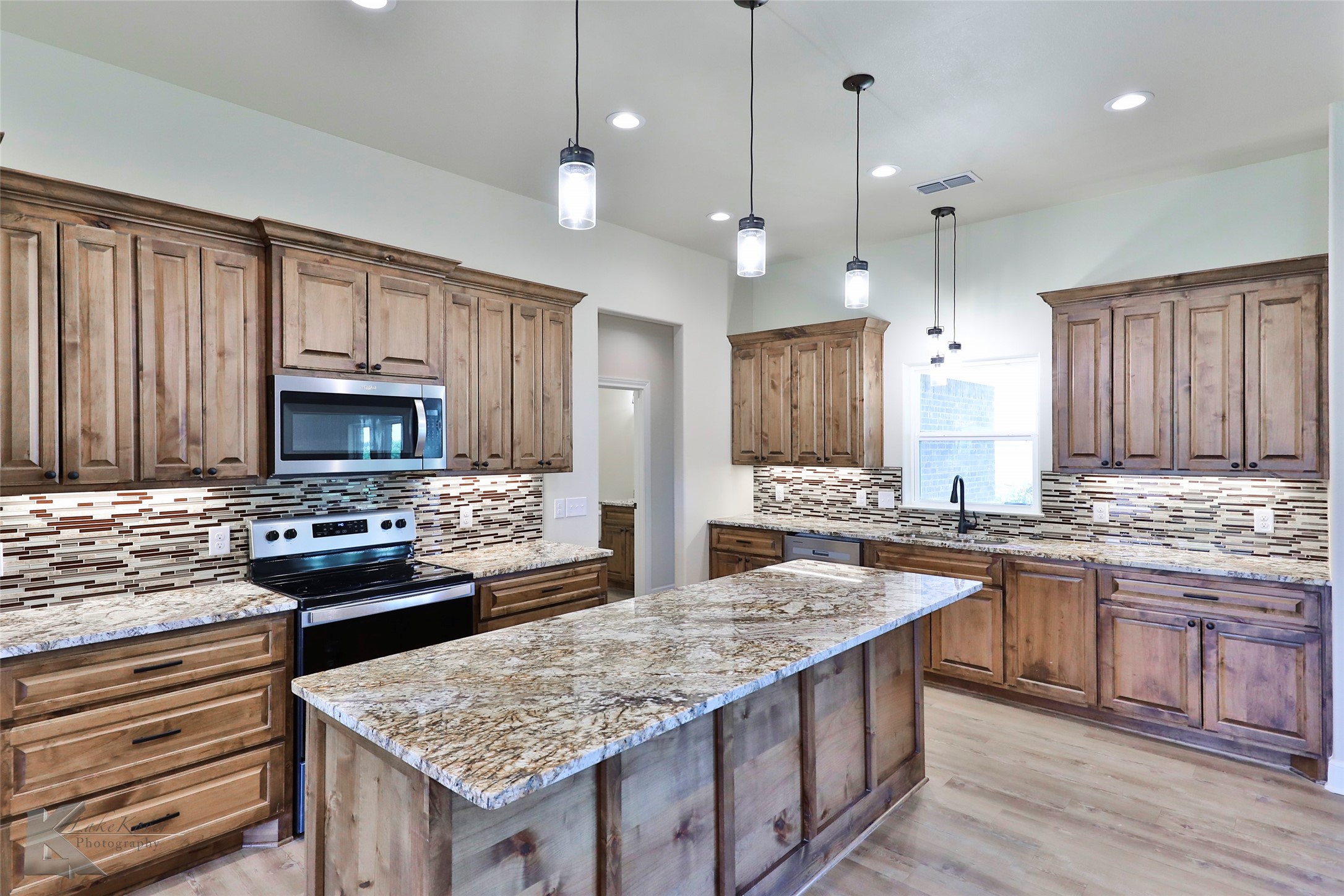 15076 Private Road 6053