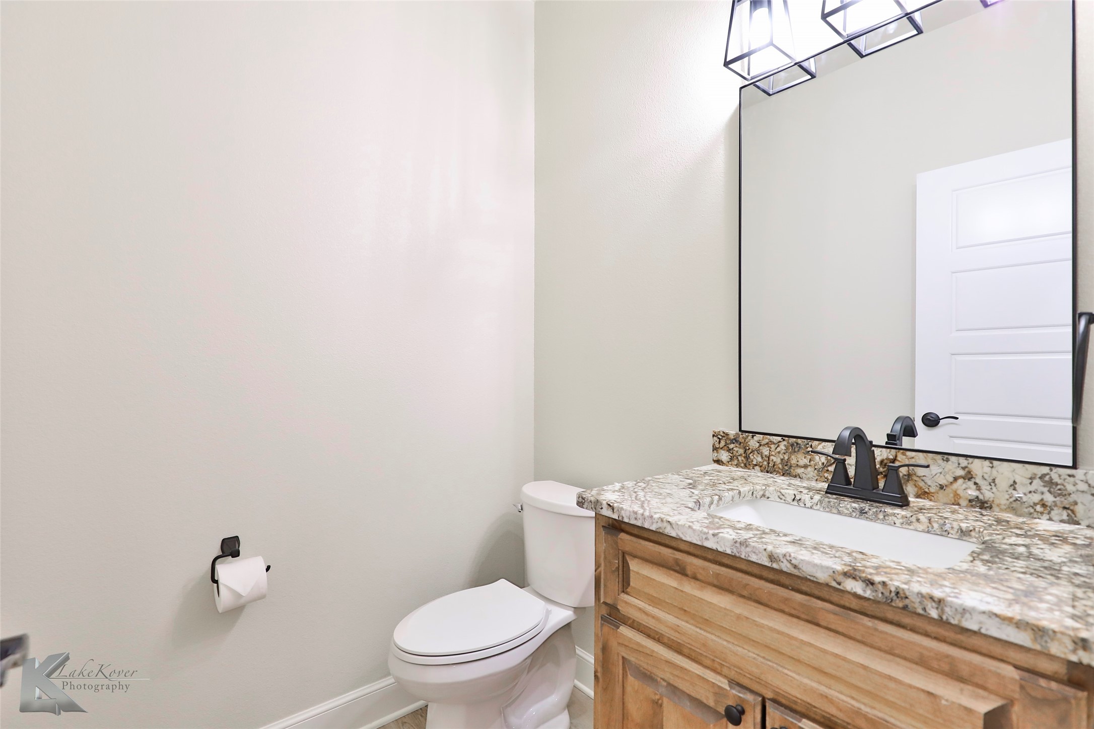 15076 Private Road 6053