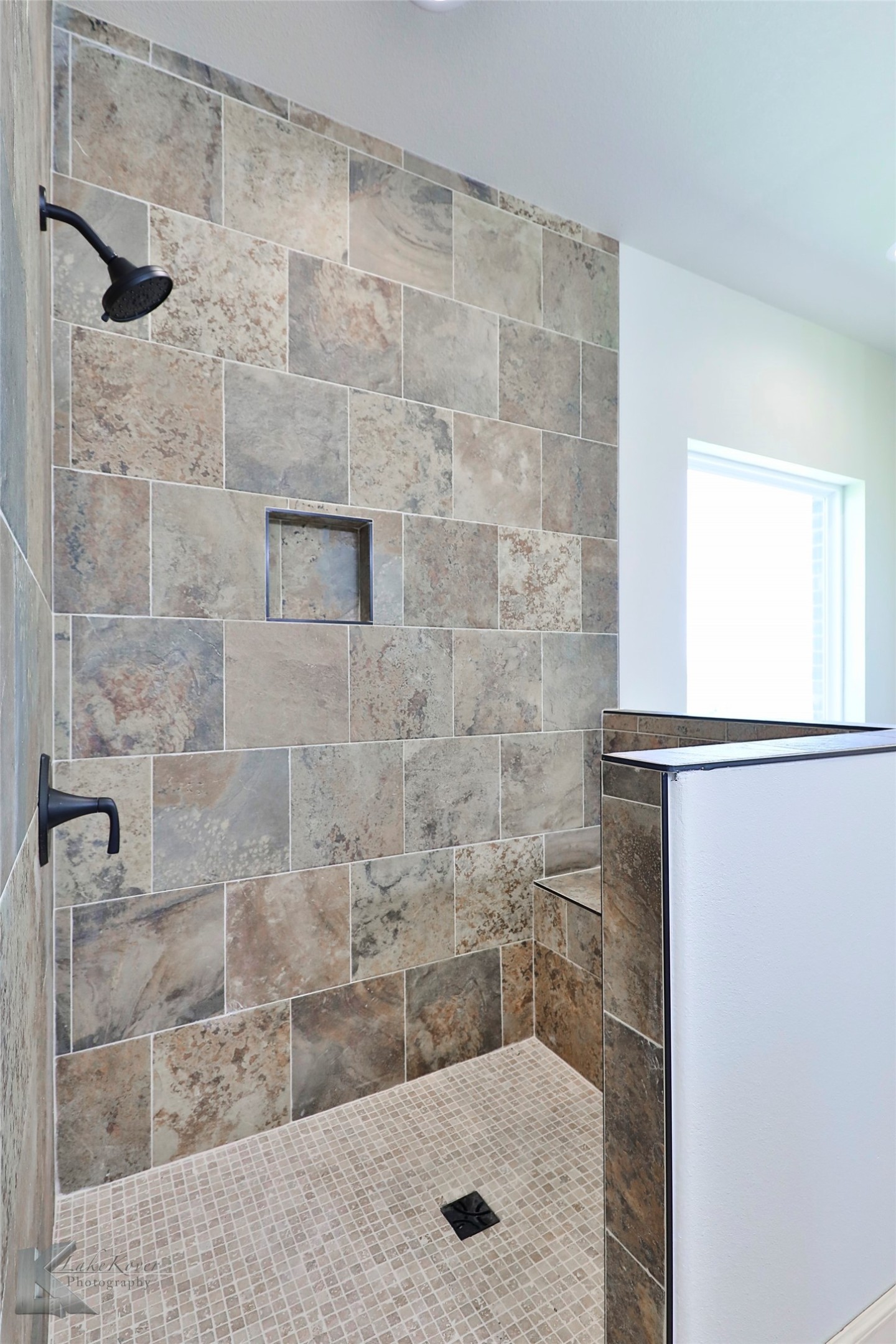 15076 Private Road 6053