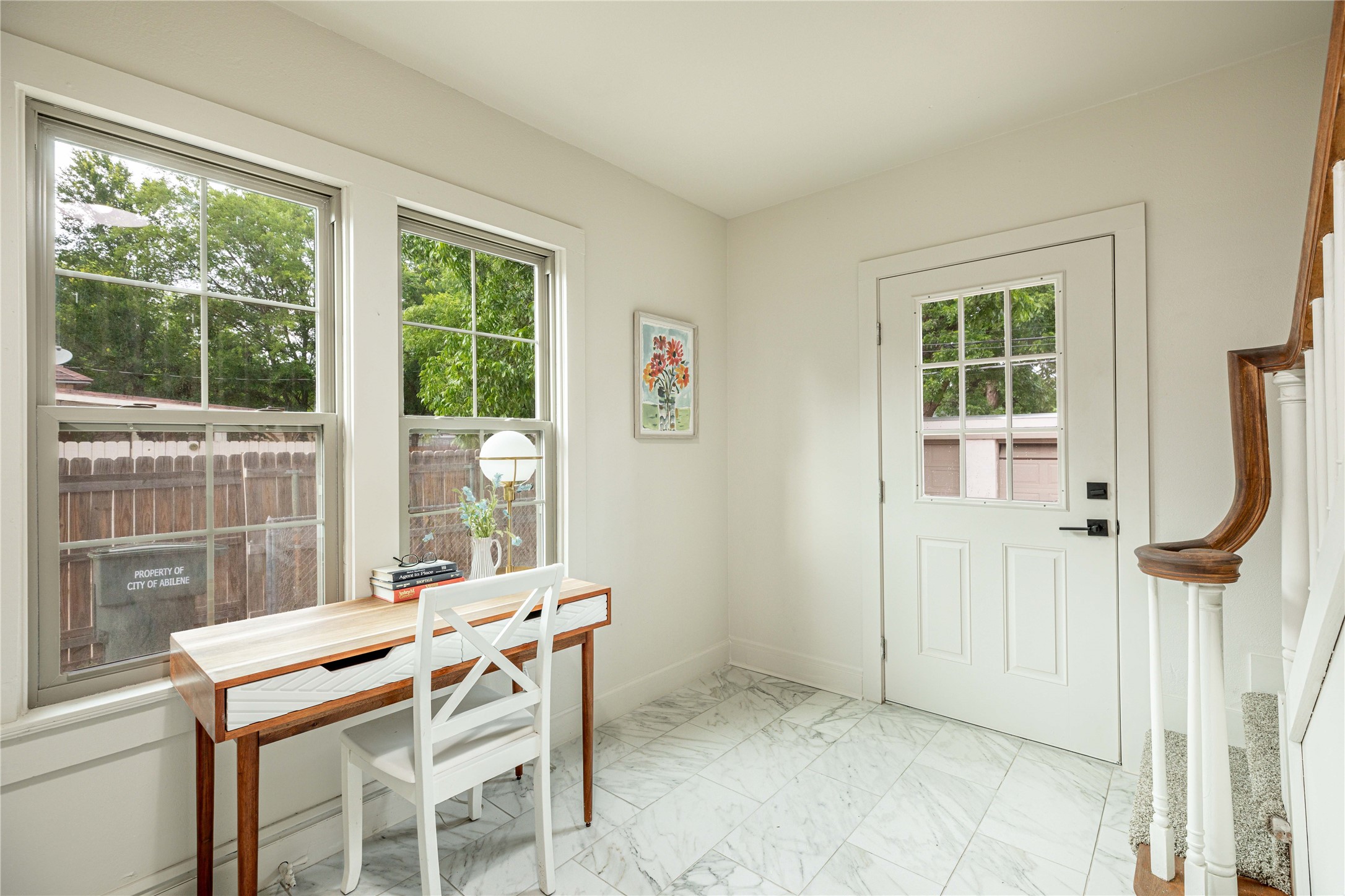 1225 Sayles Boulevard