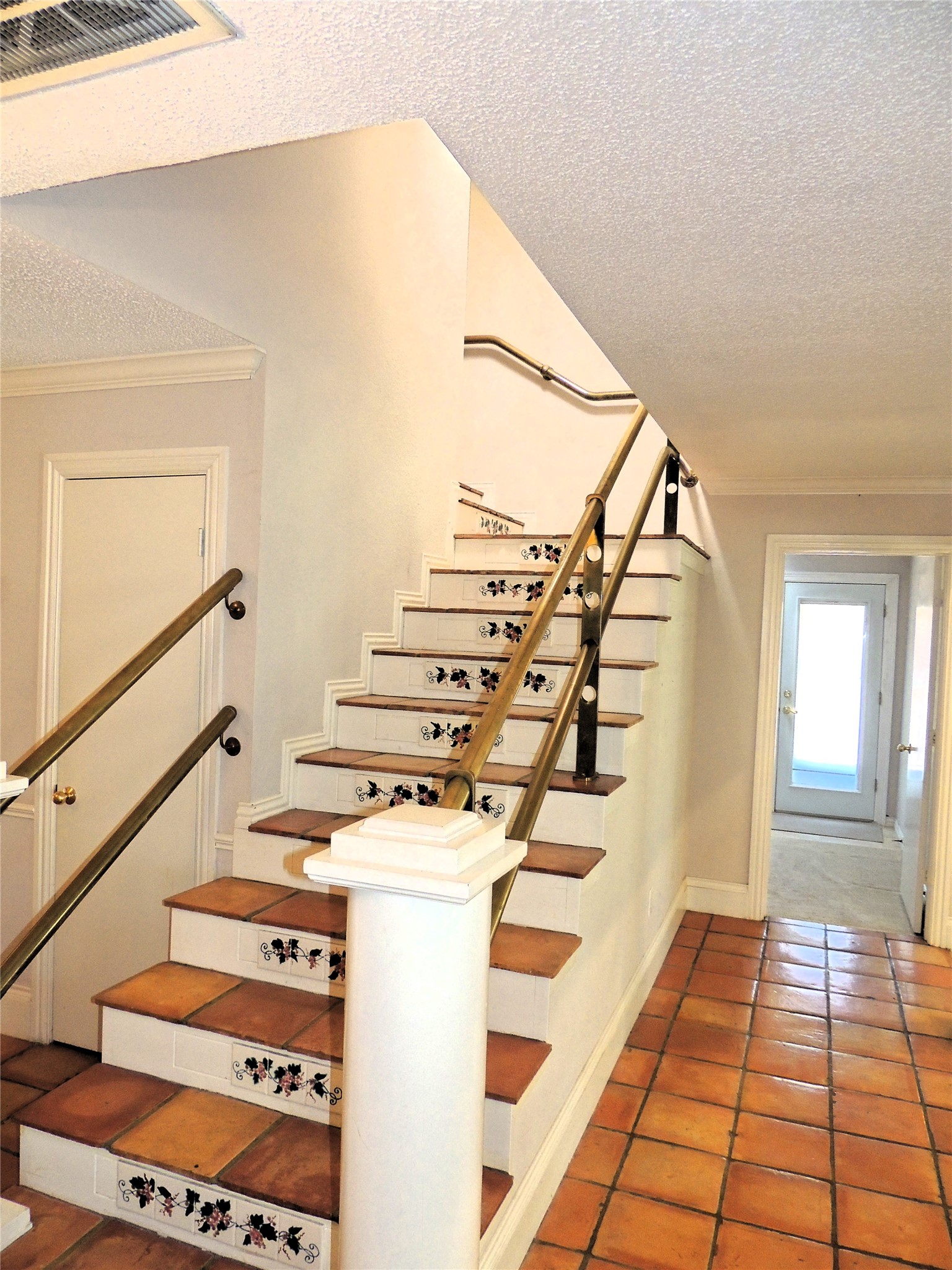 61 Glen Abbey Street