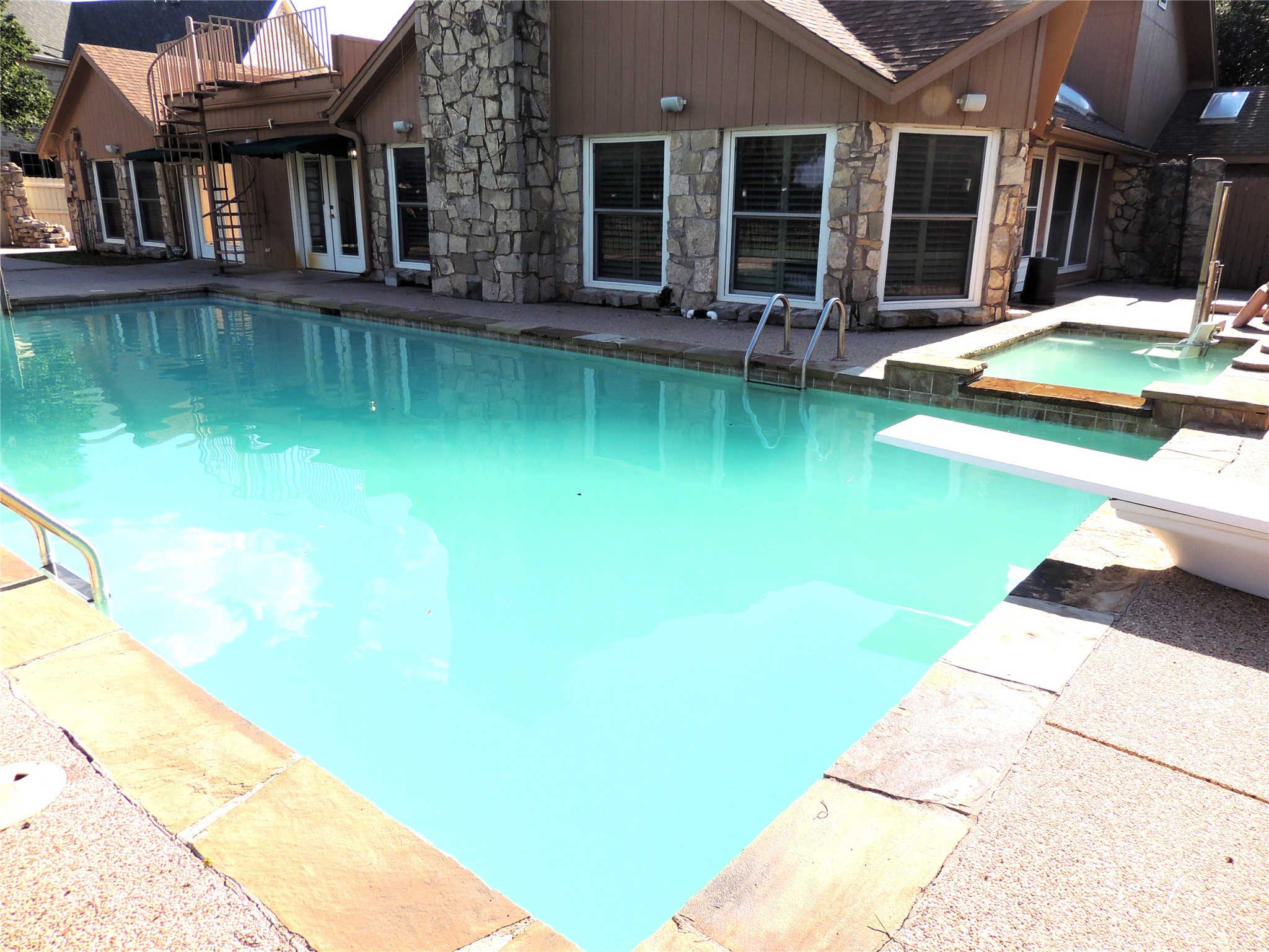 61 Glen Abbey Street