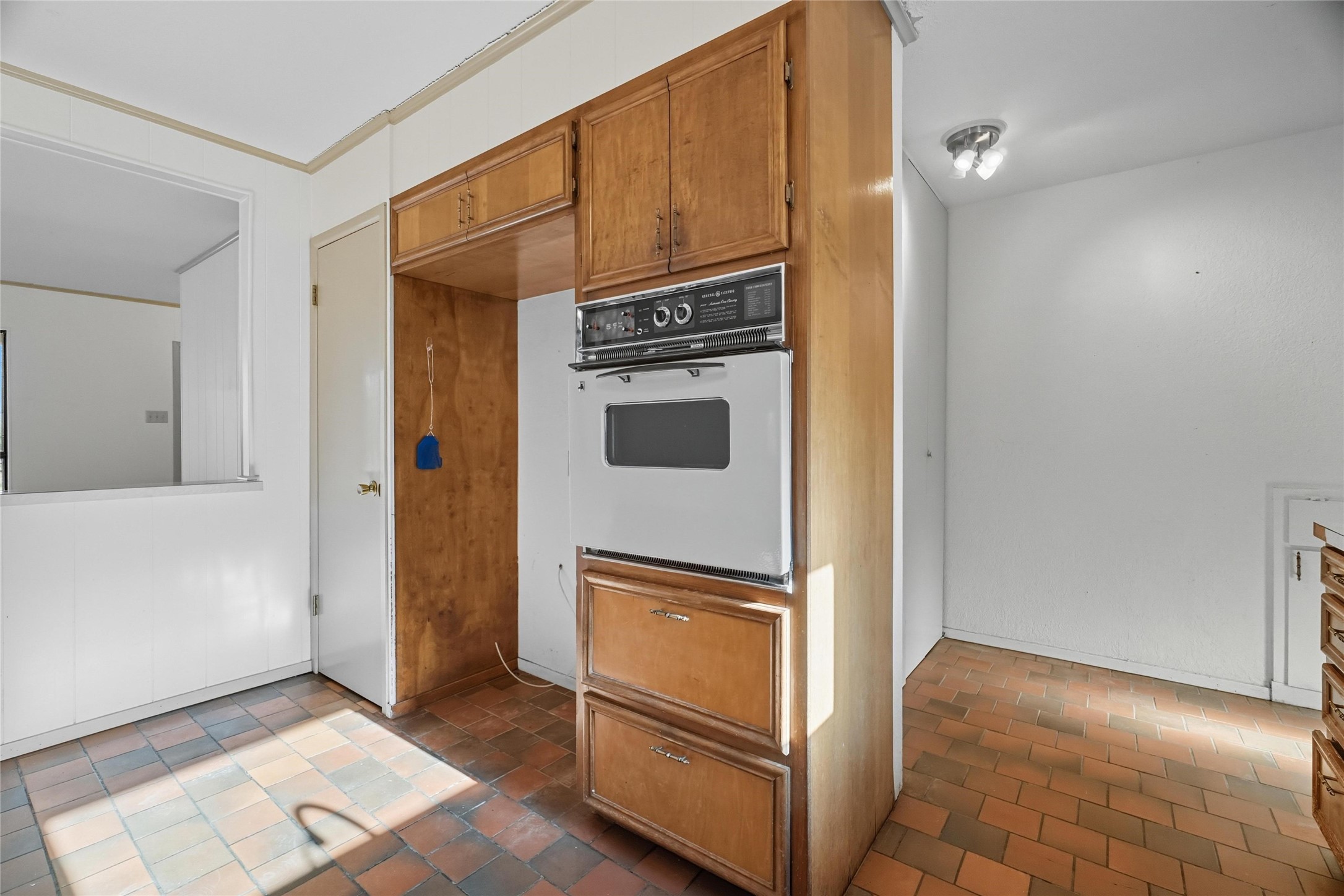 361 Foothill Road