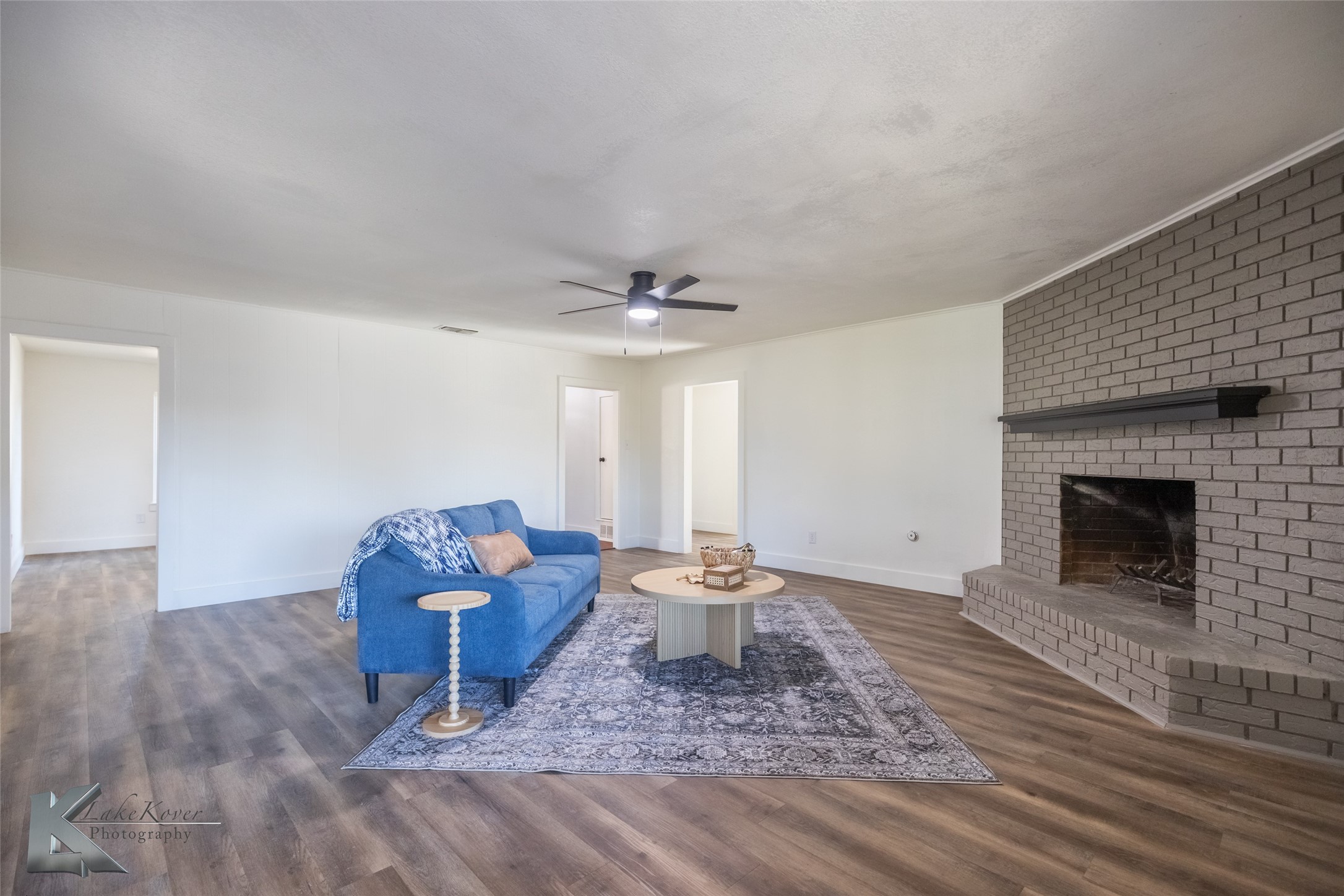 2925 Robertson Drive