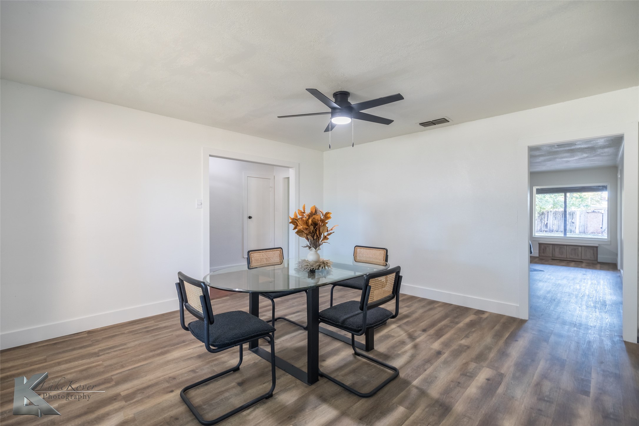 2925 Robertson Drive