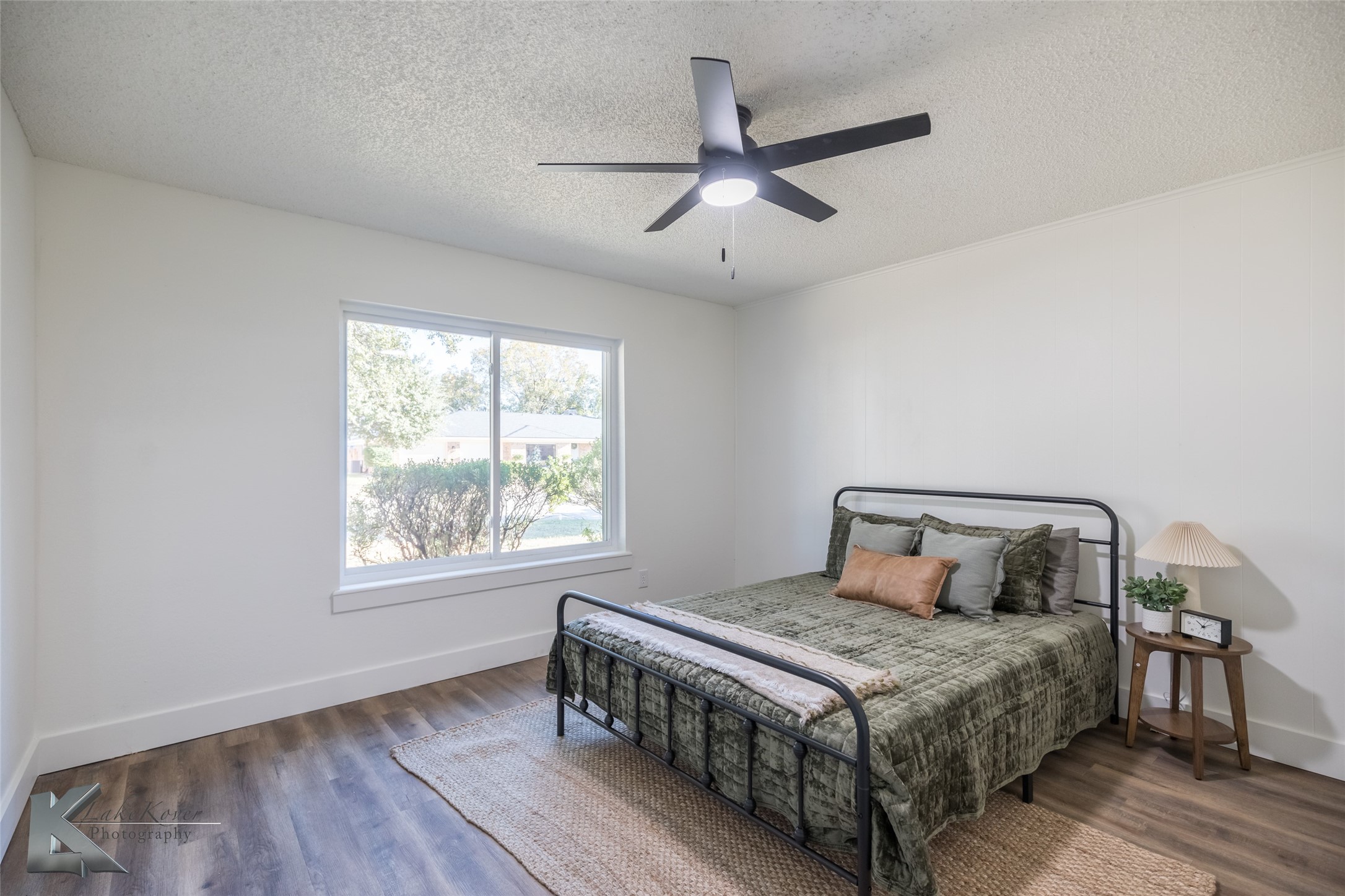 2925 Robertson Drive