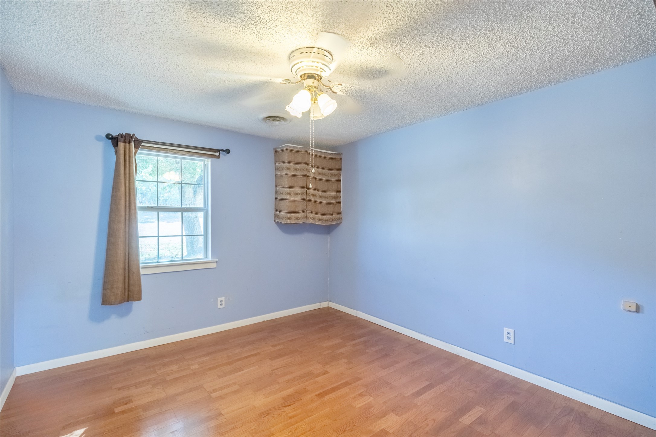 350 County Road 606 B