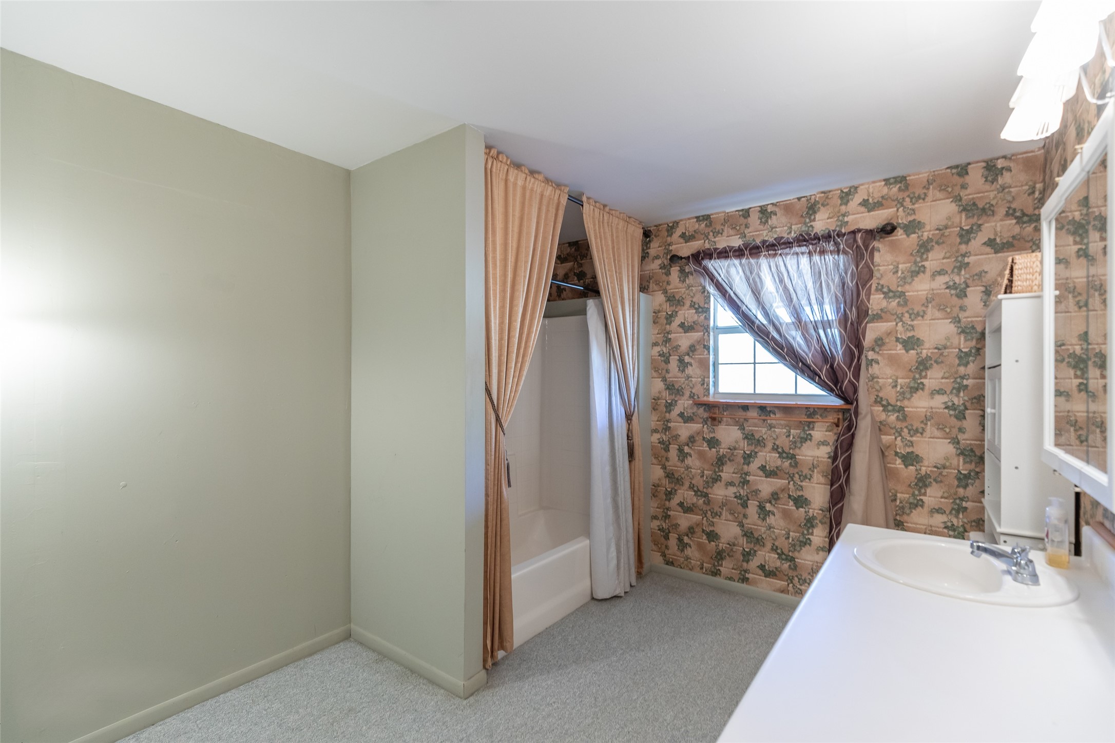 350 County Road 606 B