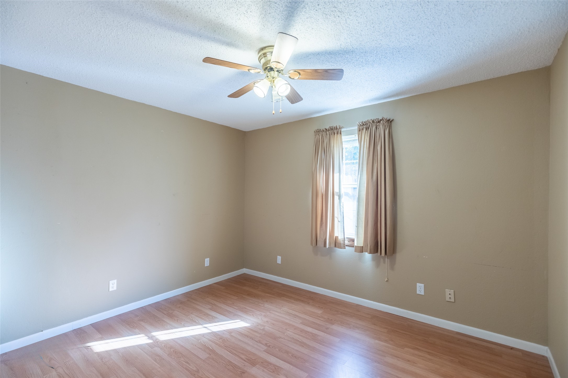 350 County Road 606 B