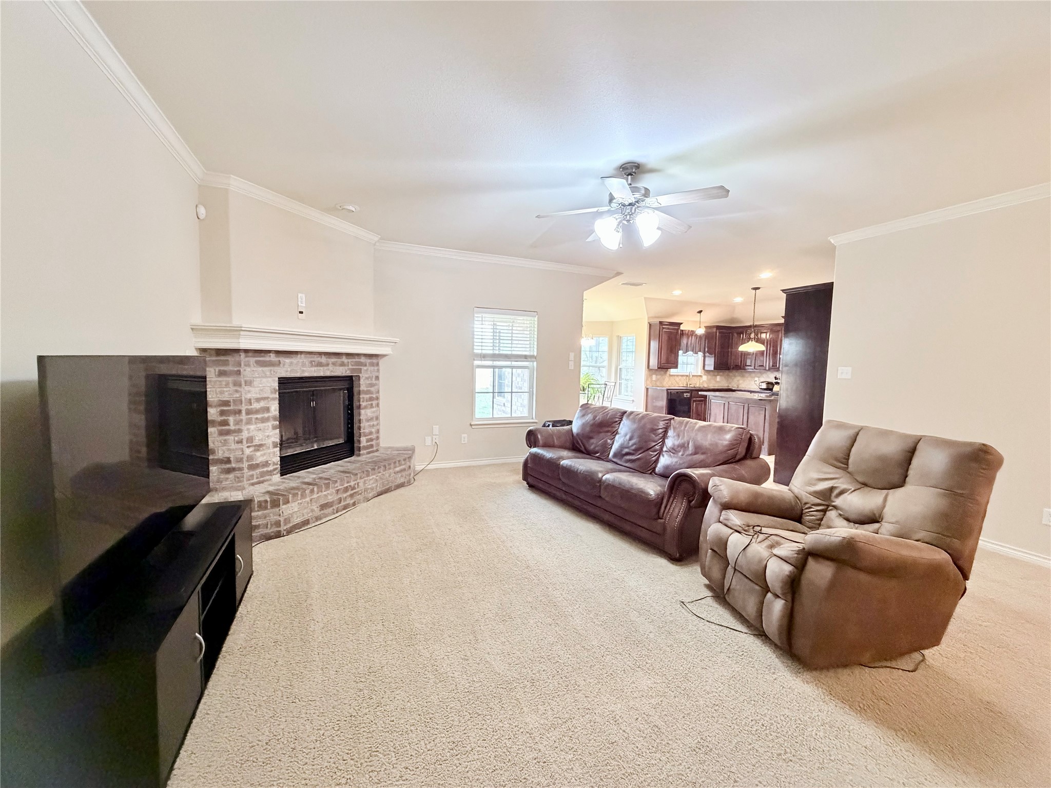 5617 Yellow Brick Road