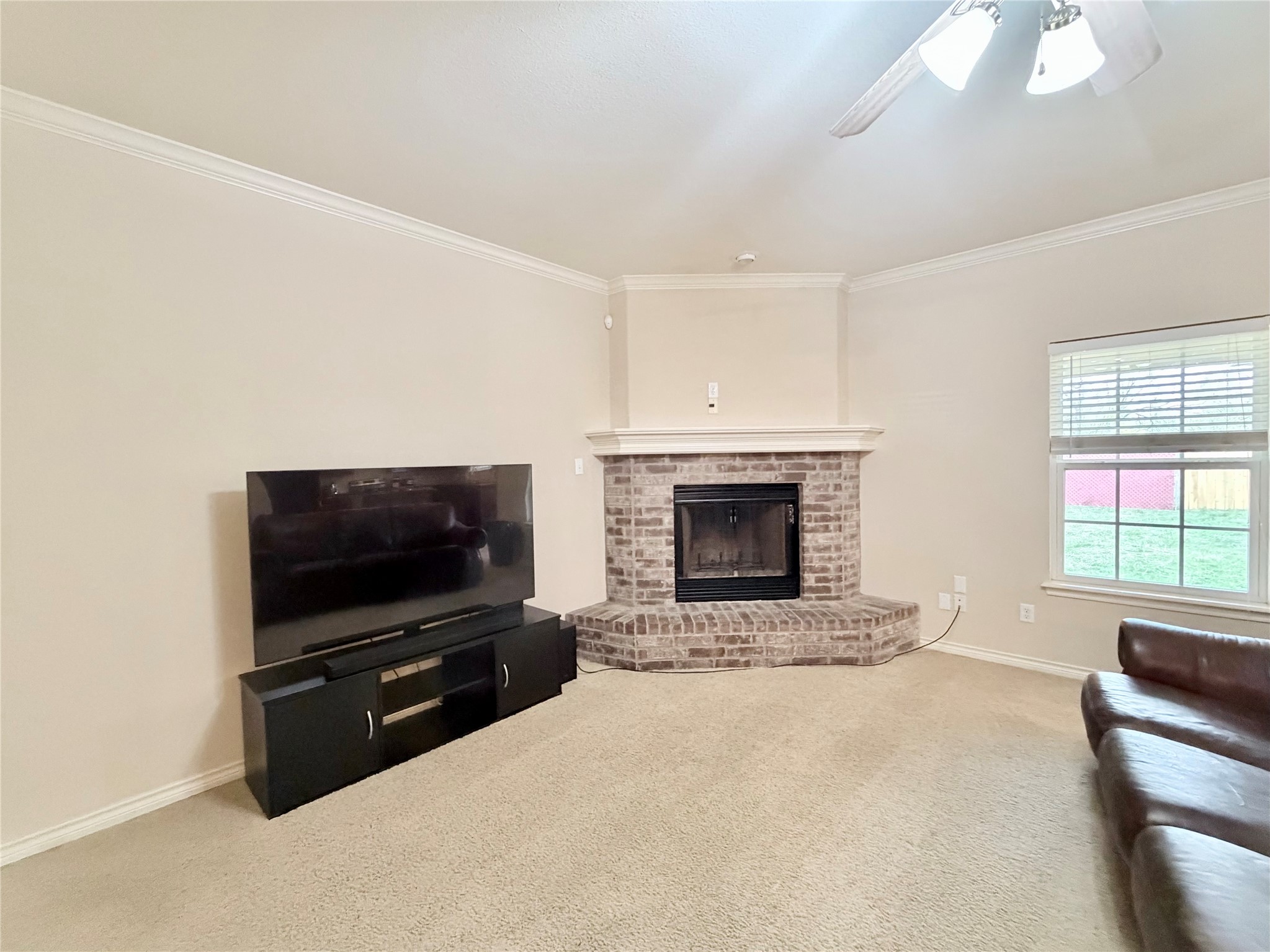 5617 Yellow Brick Road