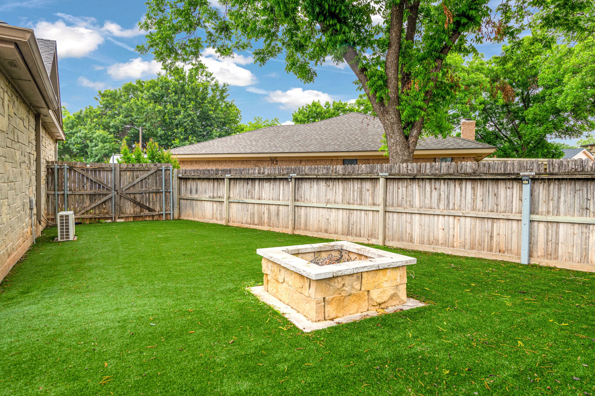 3402 Amarillo Court