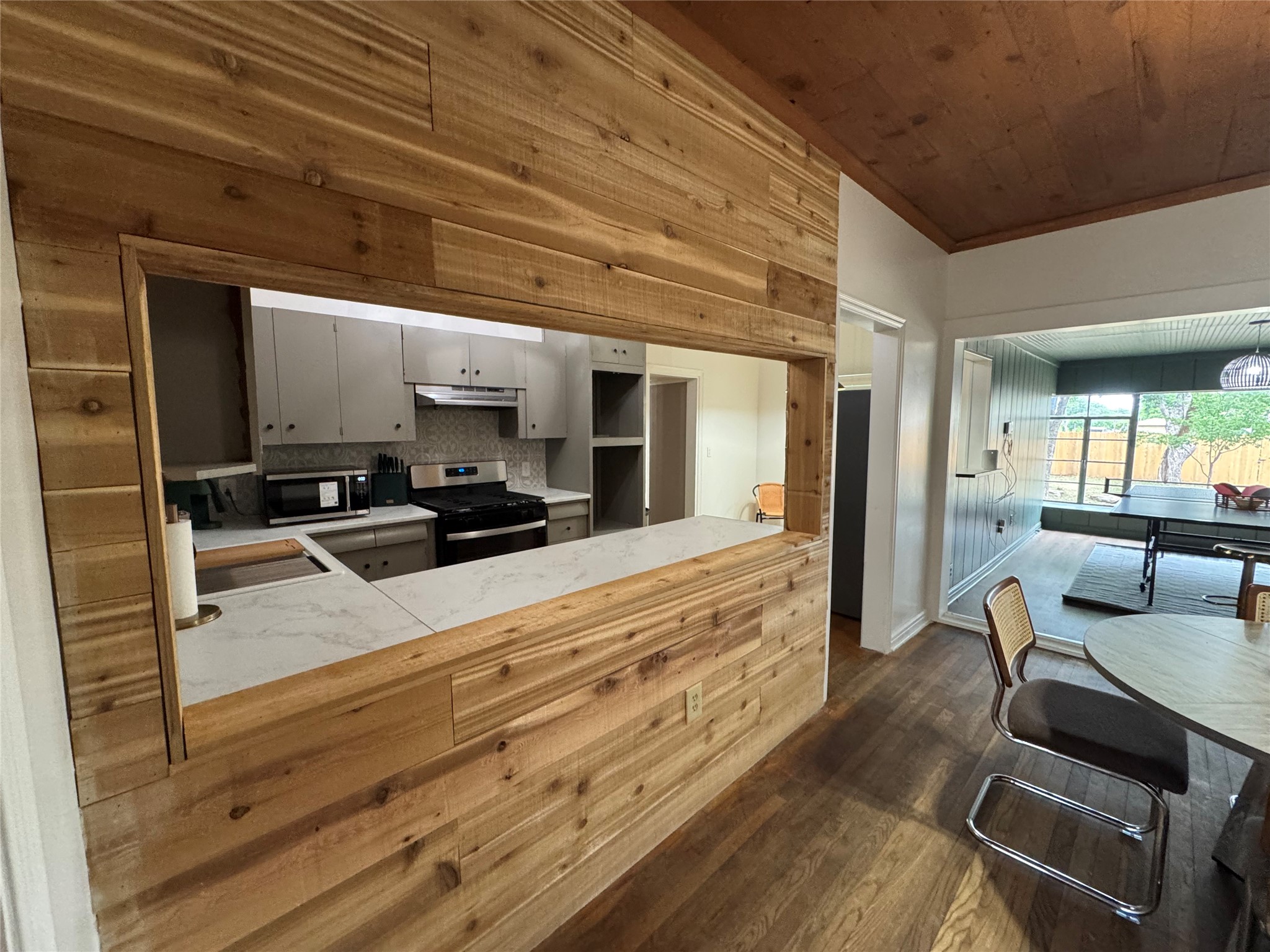 2101 Highland Avenue