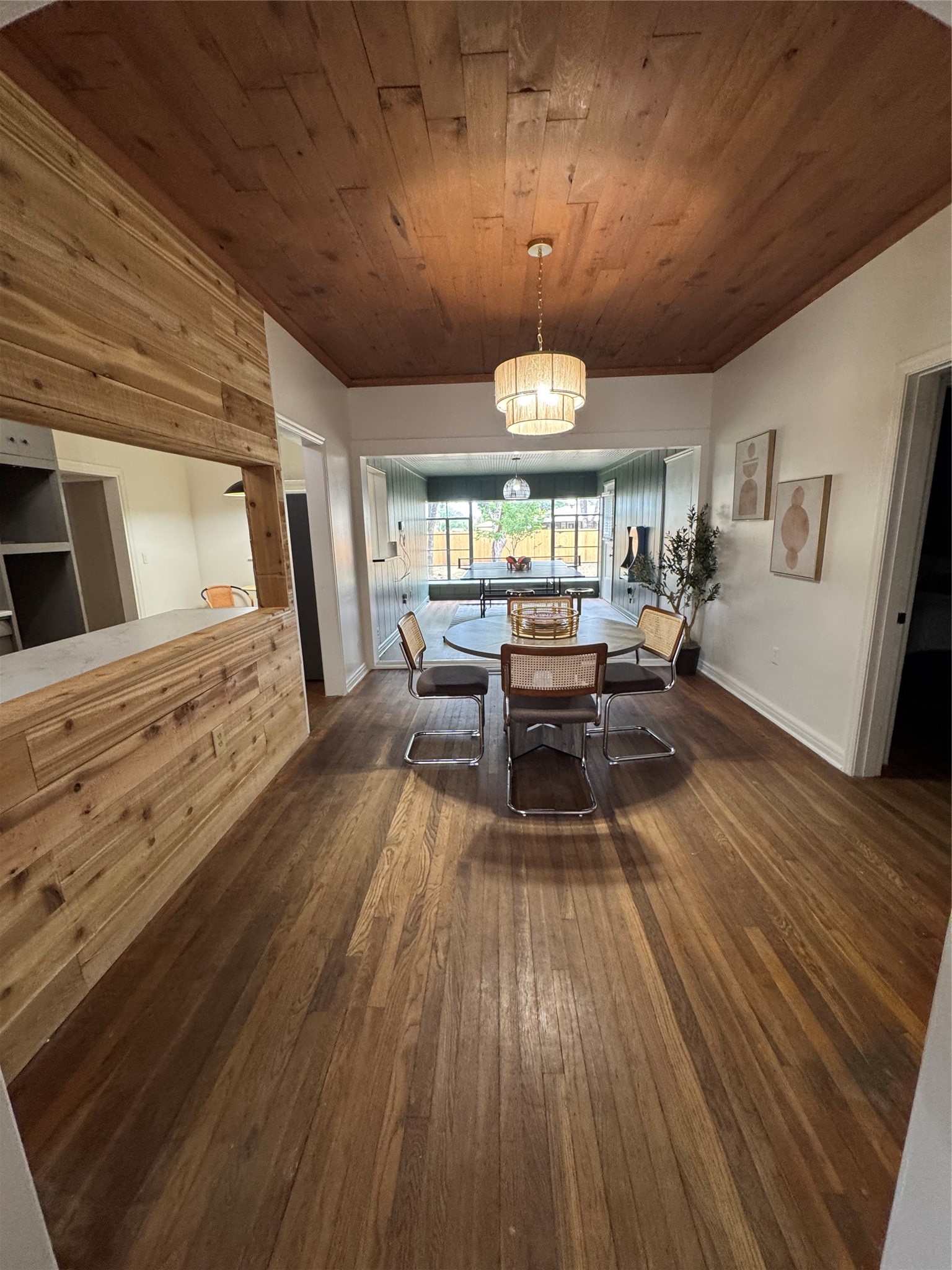 2101 Highland Avenue