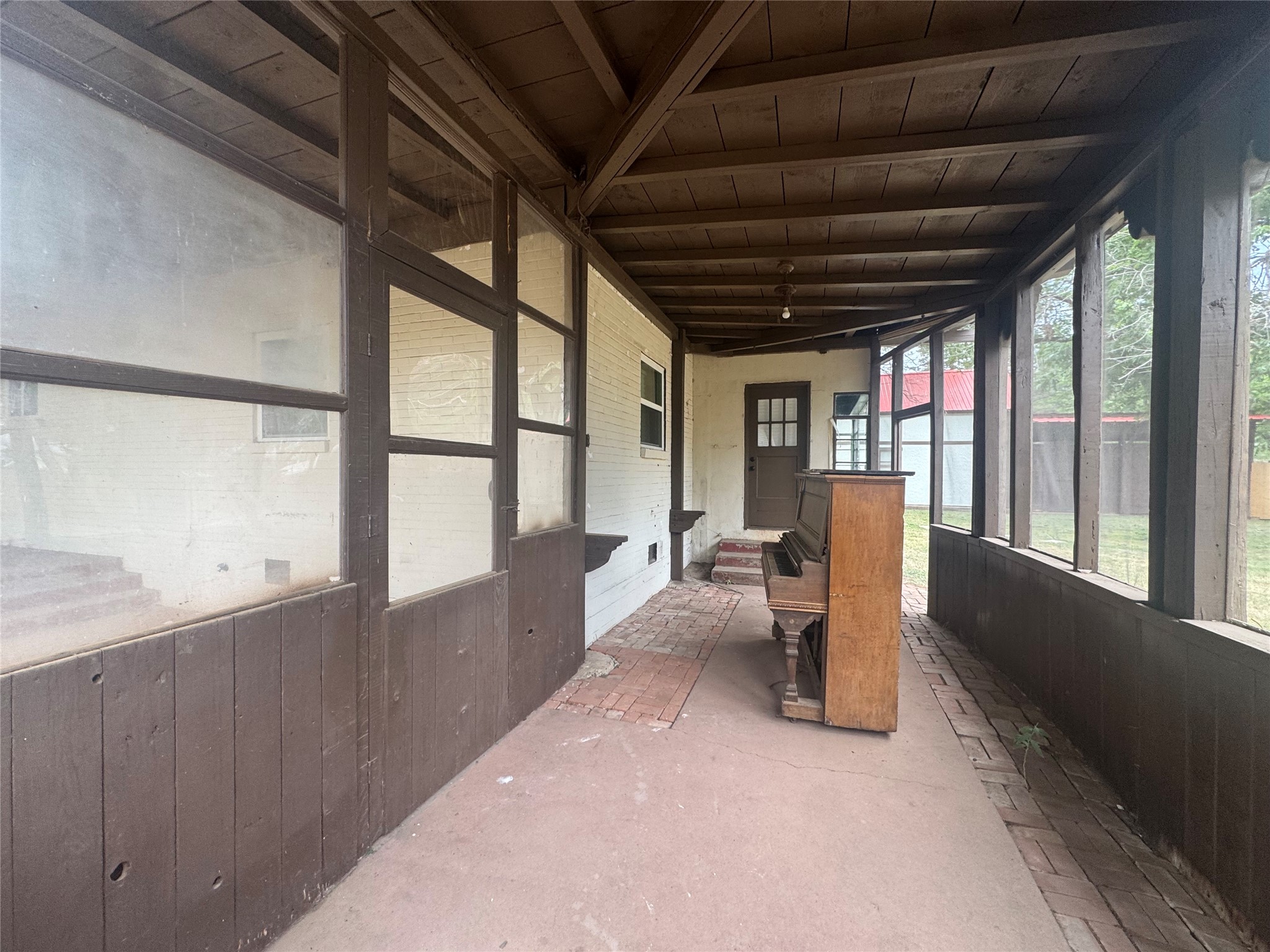 2101 Highland Avenue
