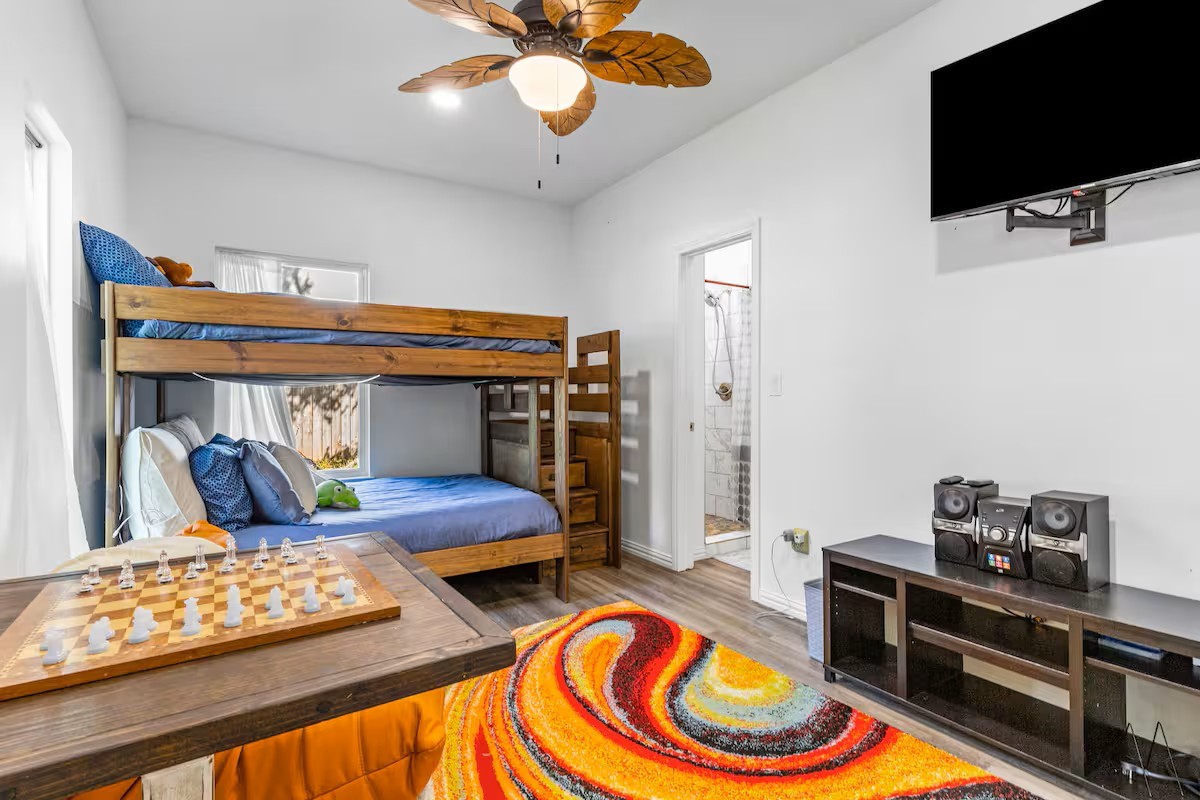 8214 County Road 607