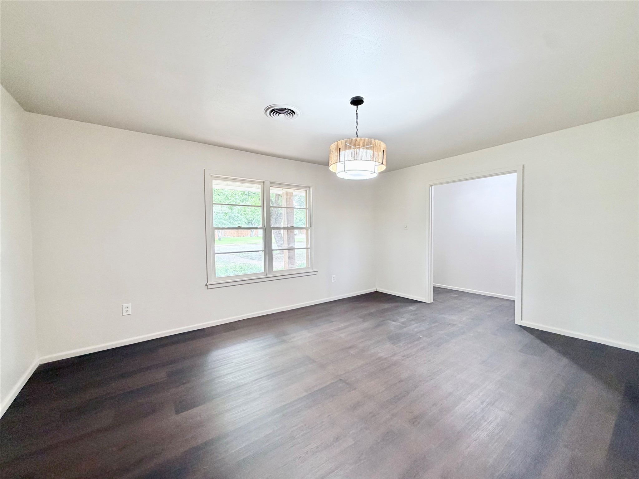 2248 Crescent Drive