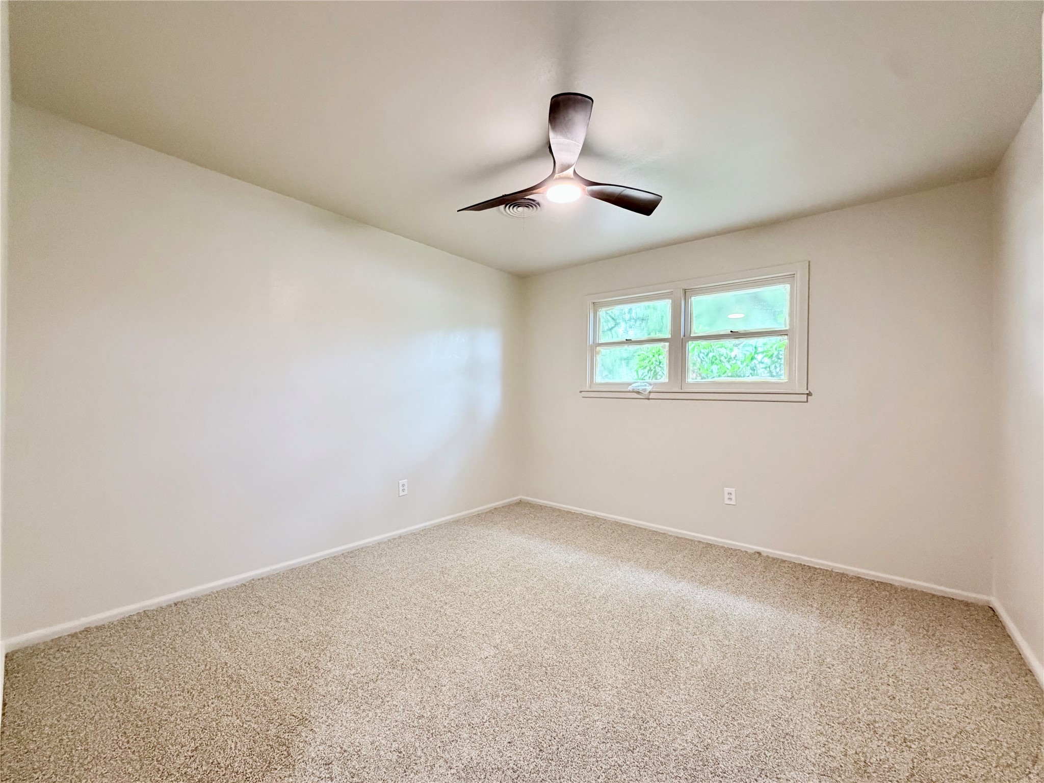 2248 Crescent Drive