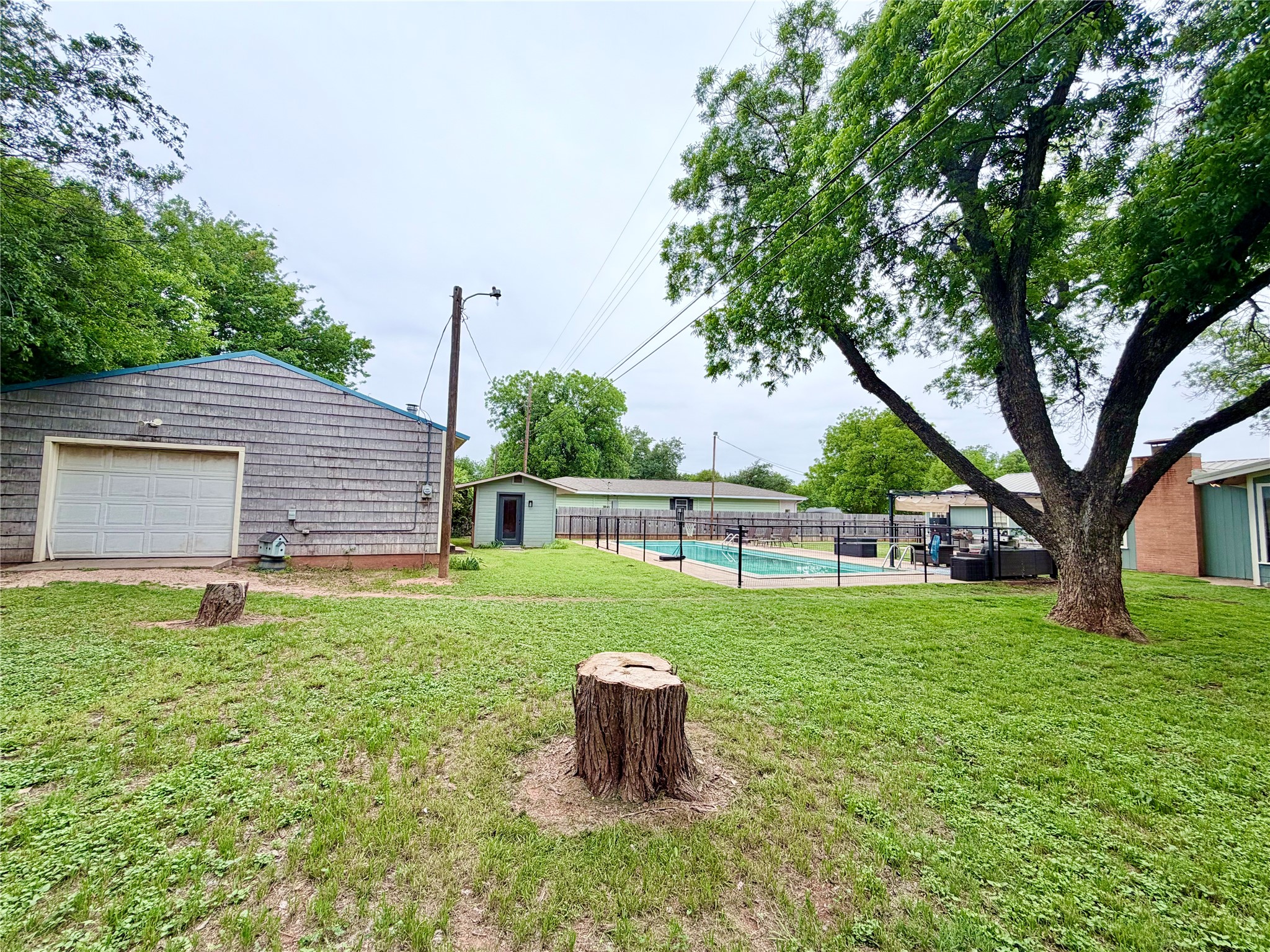 809 S Leggett Drive