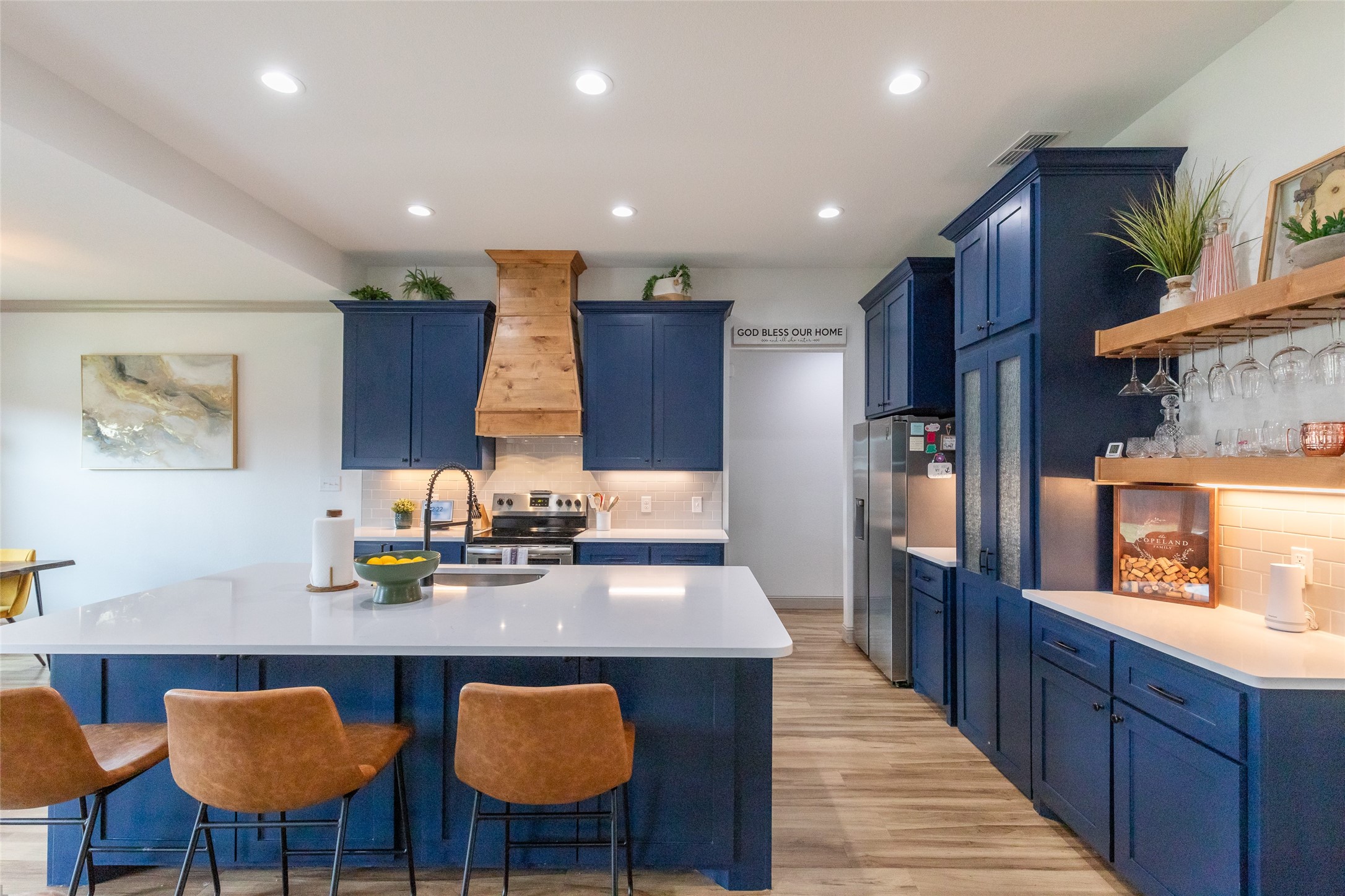 350 Bella Way