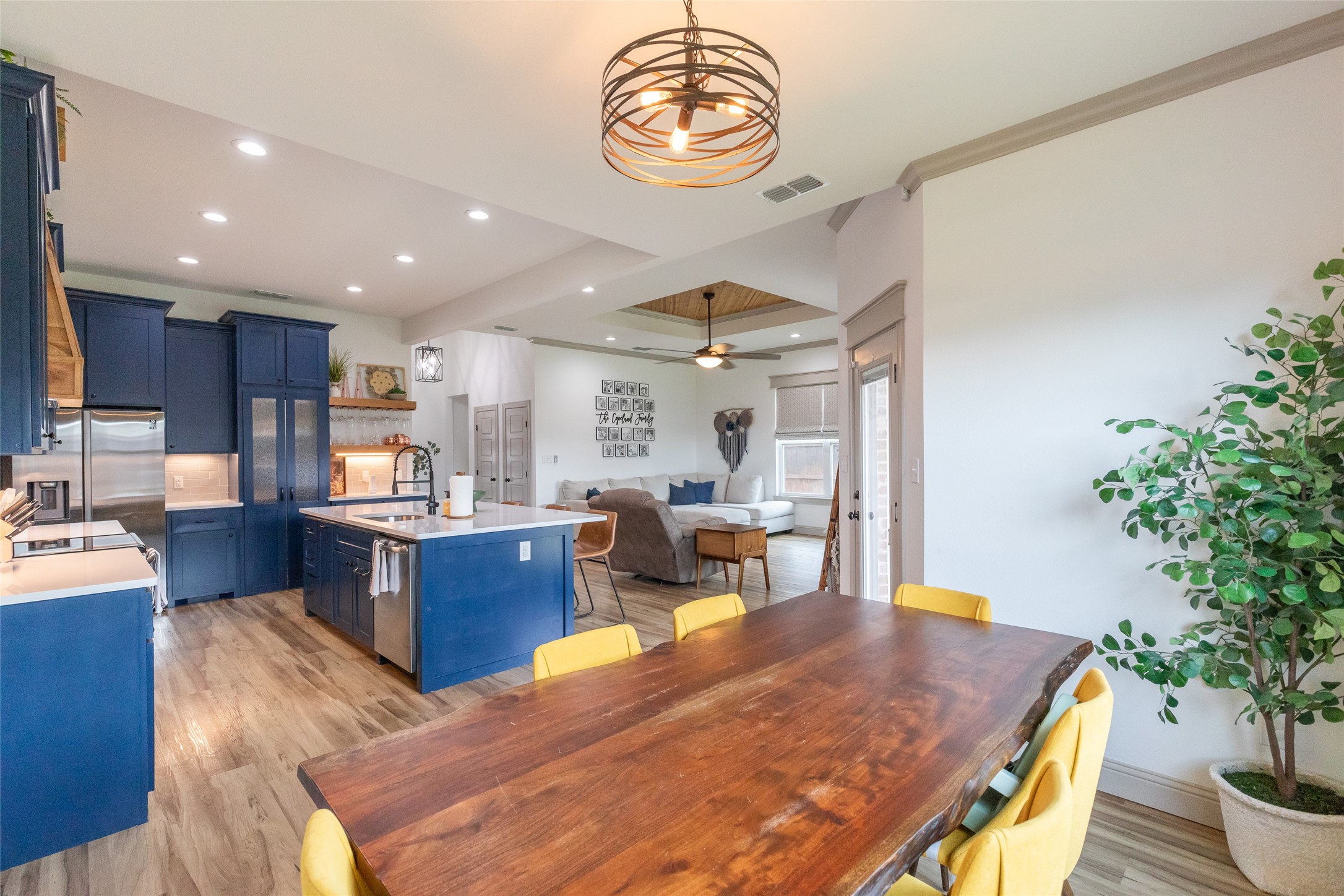 350 Bella Way