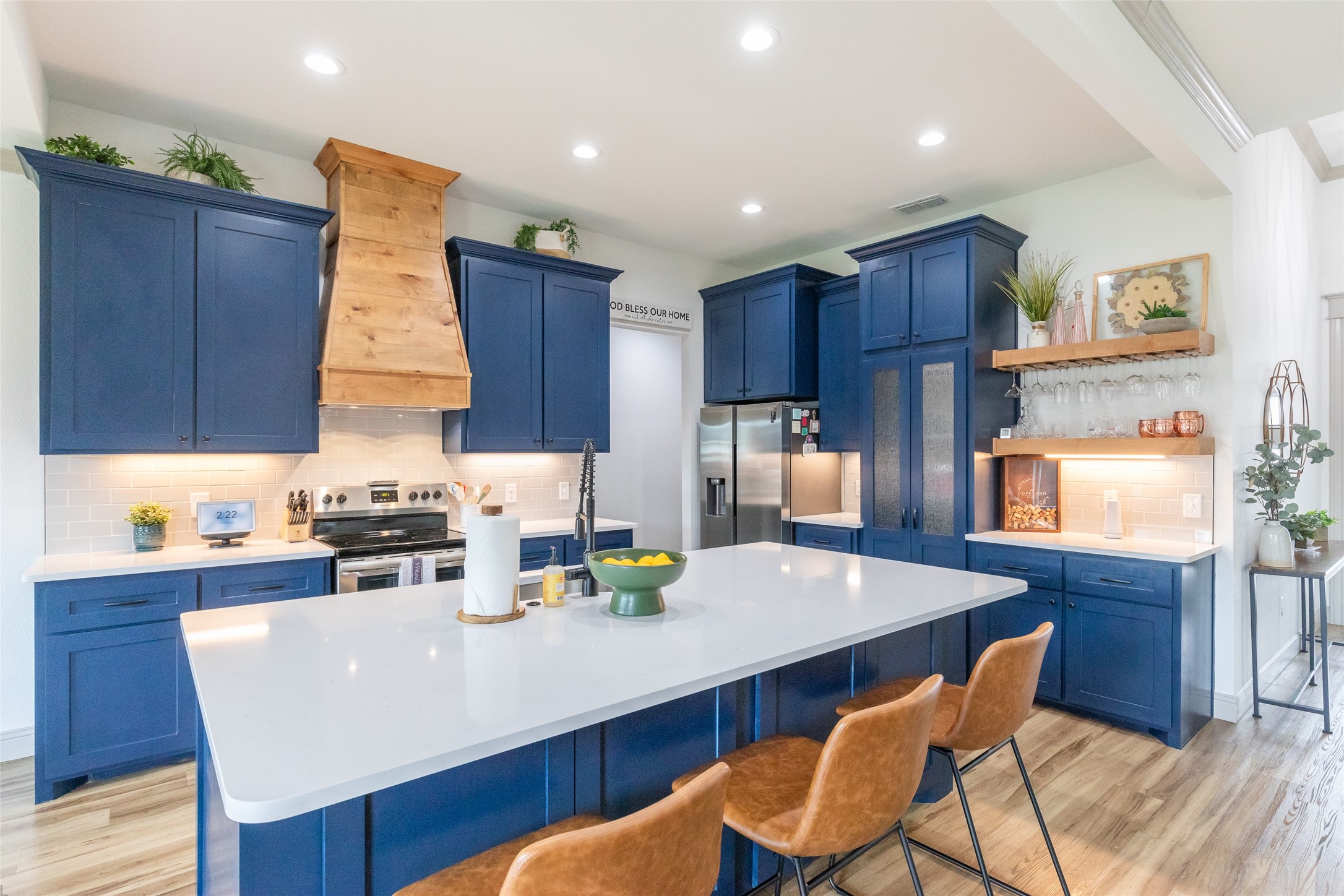 350 Bella Way
