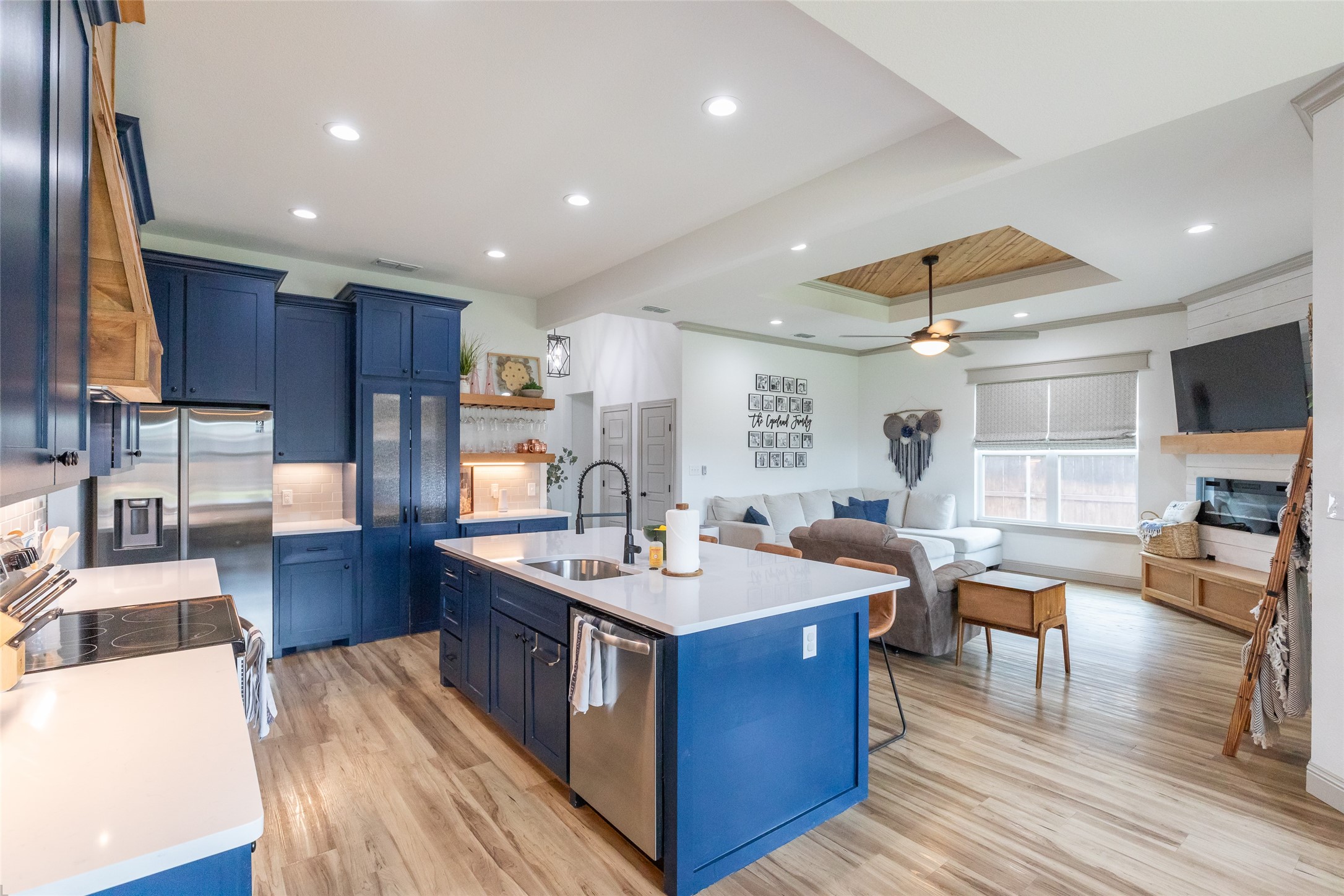 350 Bella Way