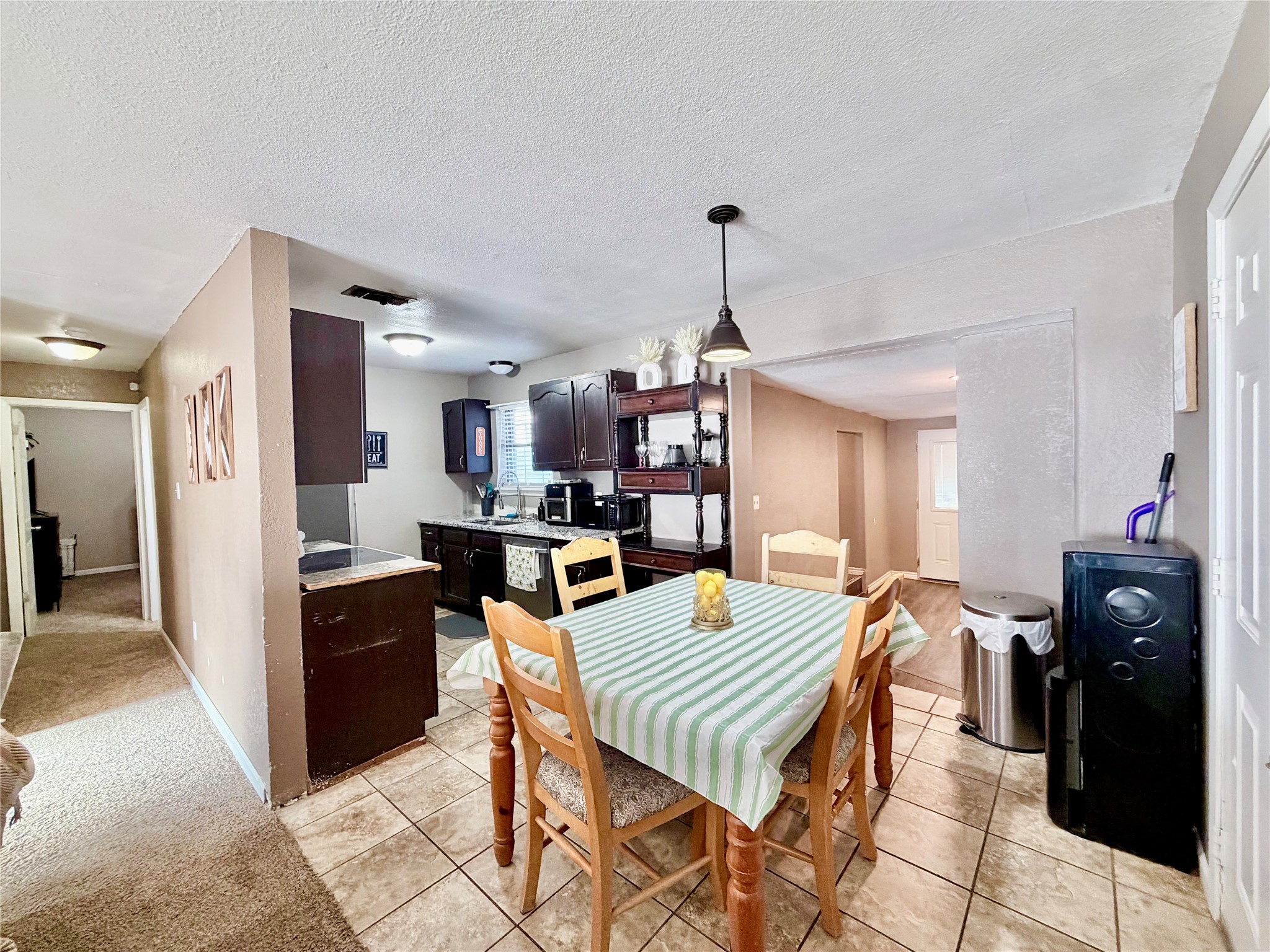 3742 Trinity Lane