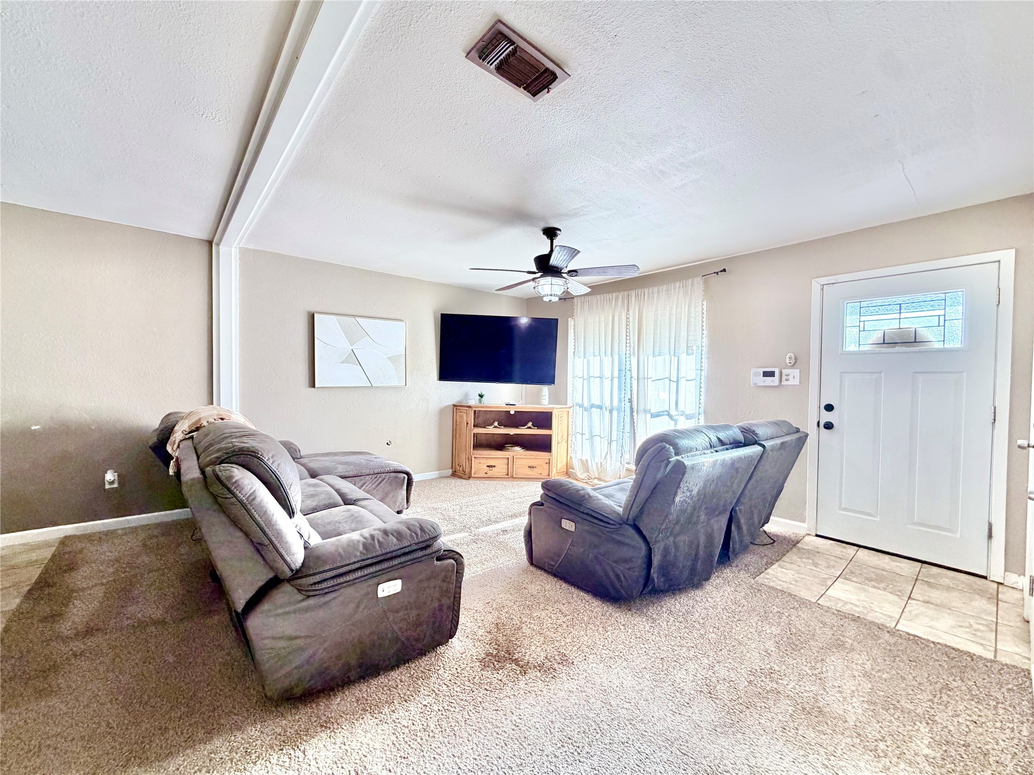 3742 Trinity Lane