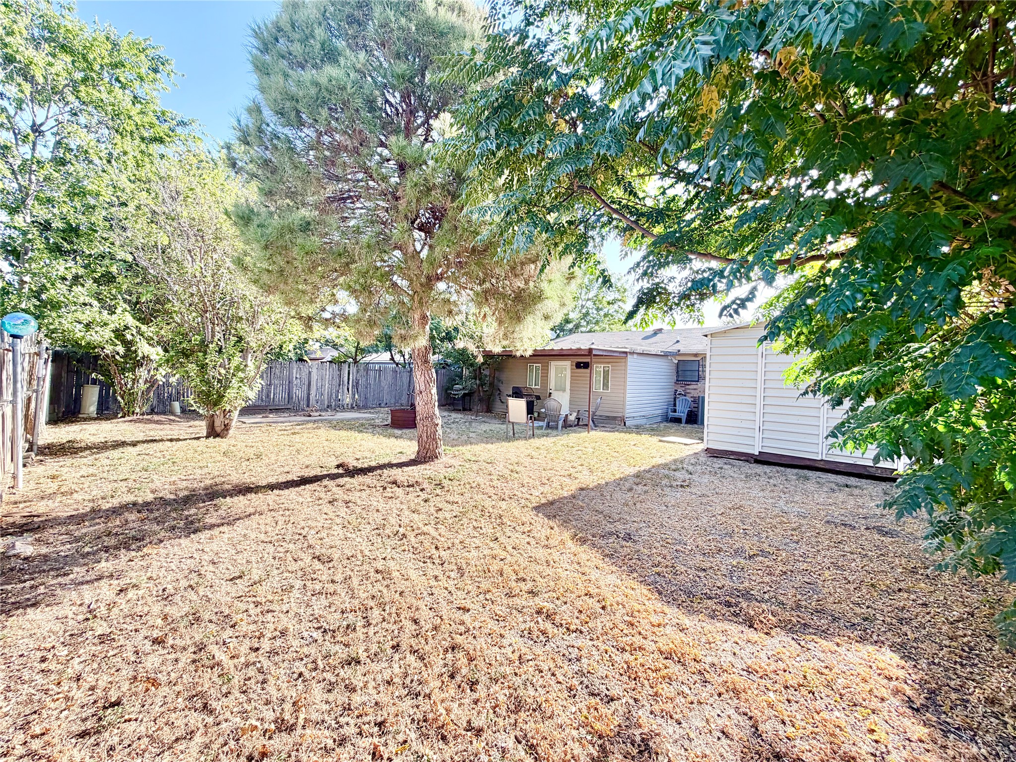 3742 Trinity Lane