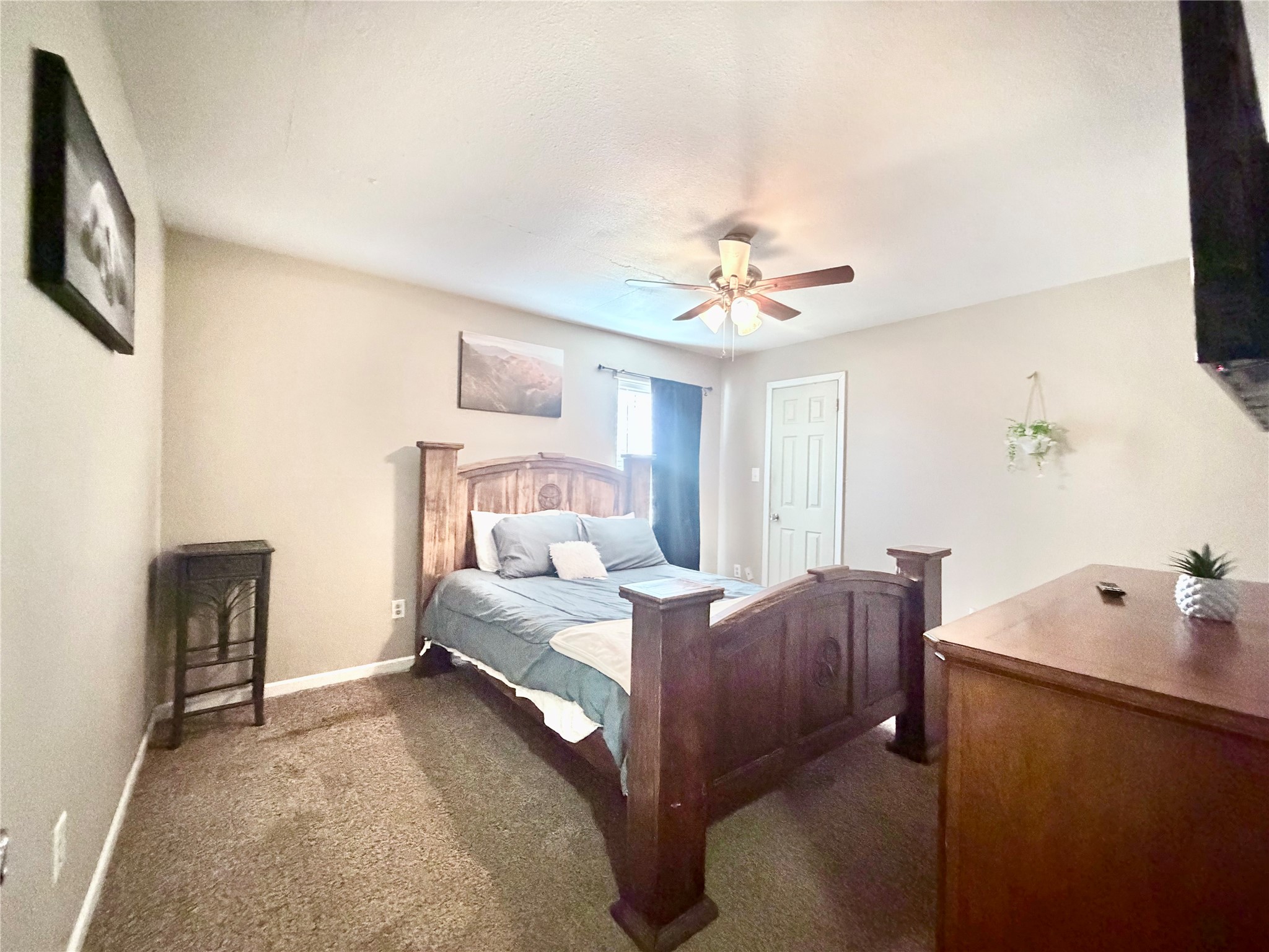 3742 Trinity Lane