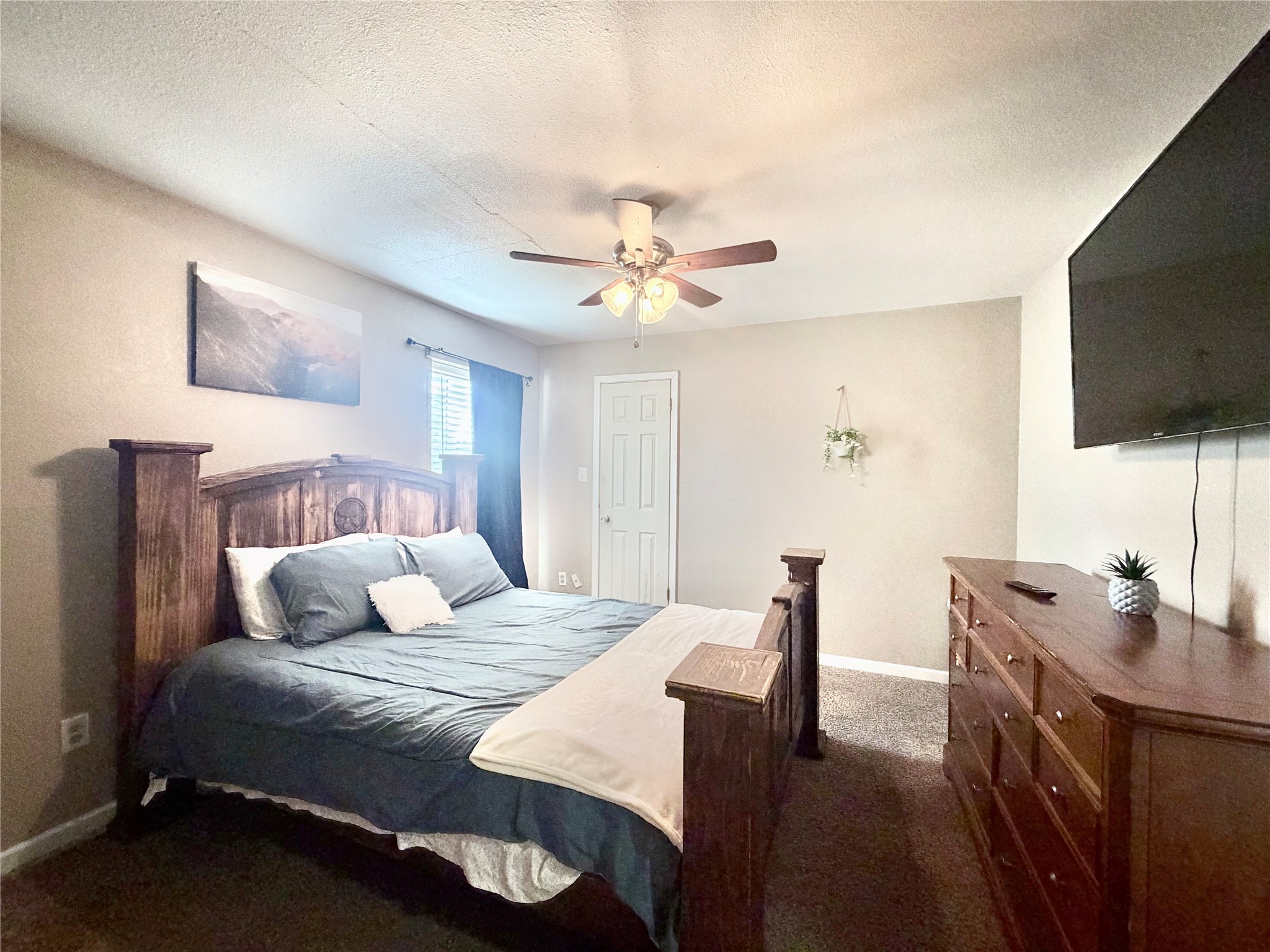 3742 Trinity Lane