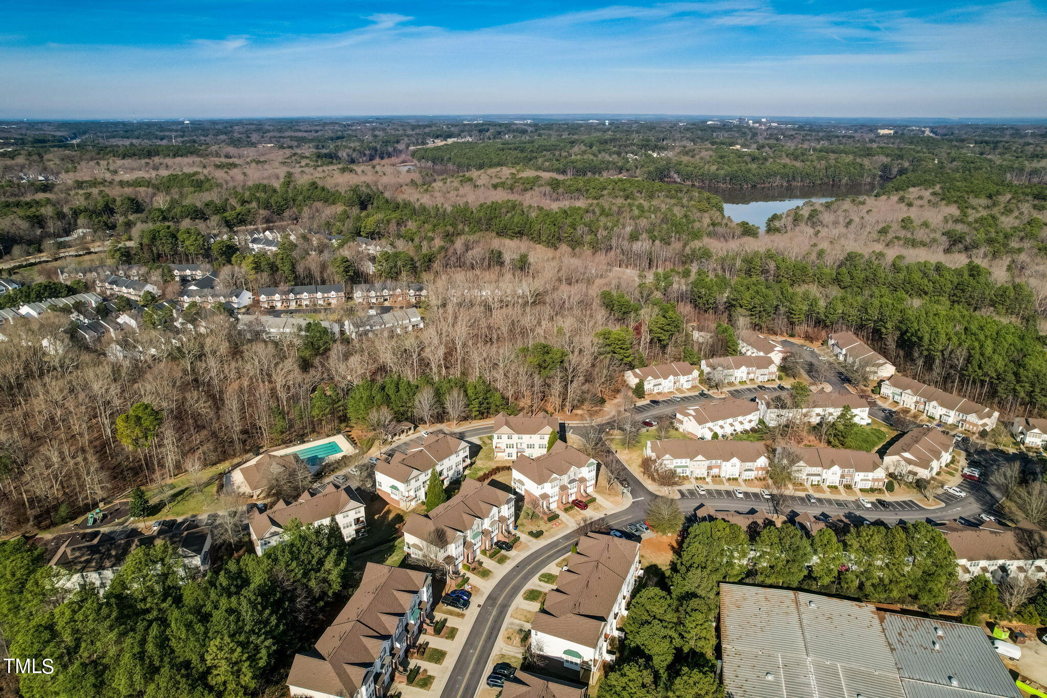 5407 Crescentview Parkway