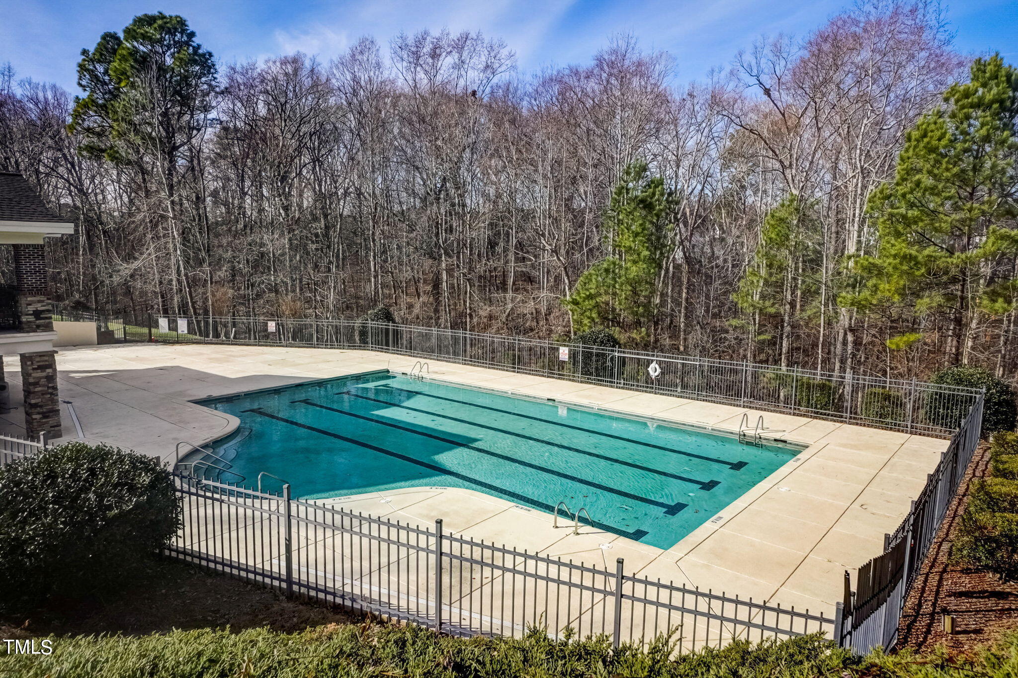 5407 Crescentview Parkway