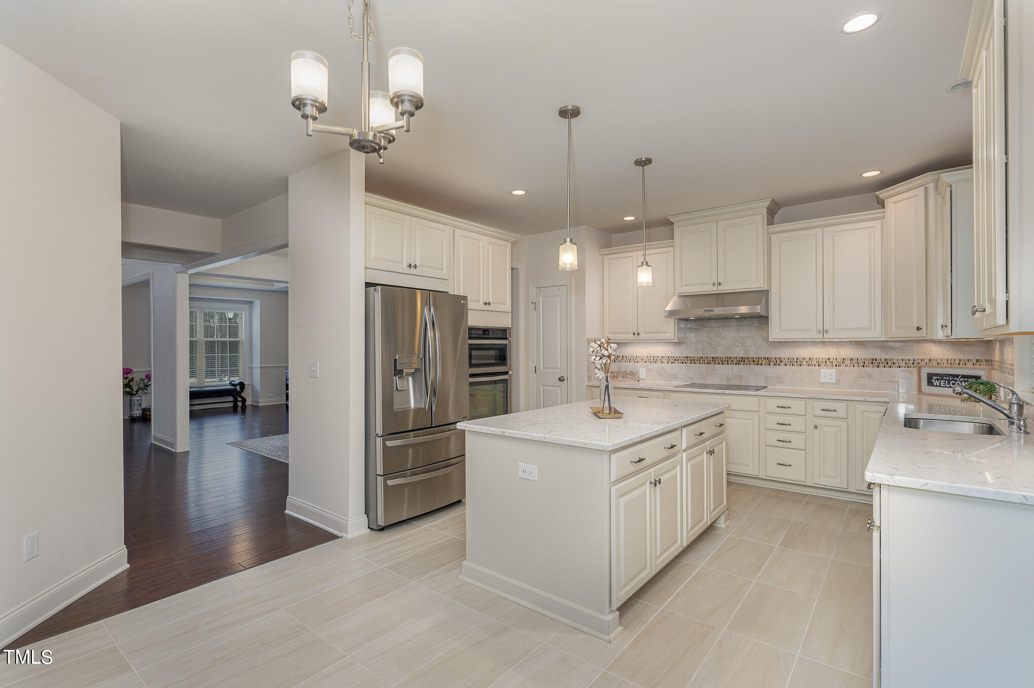332 Parlier Drive