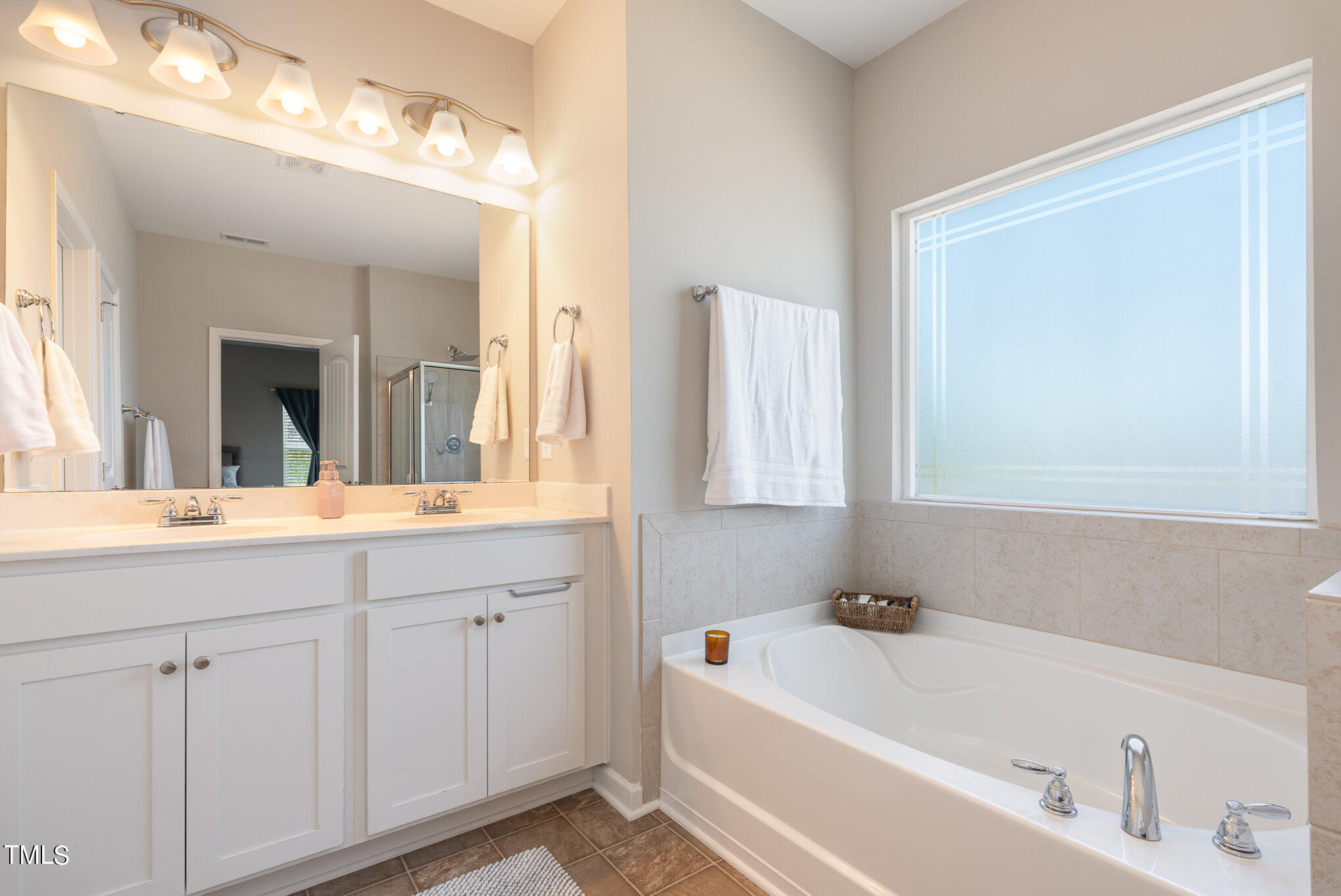 52 Neuse Overlook Drive