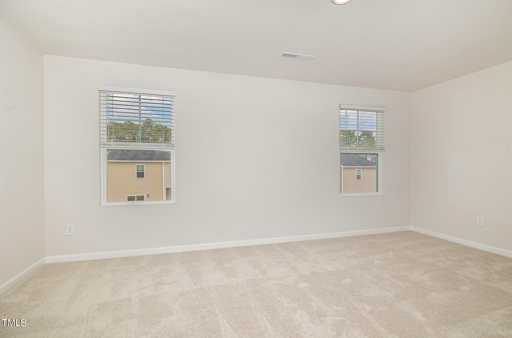 4967 Southern Magnolia Drive