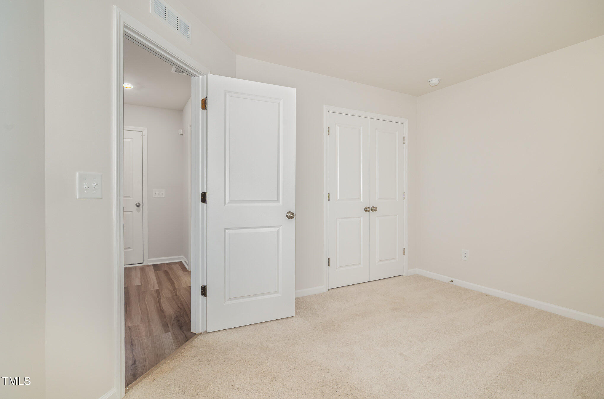 4967 Southern Magnolia Drive