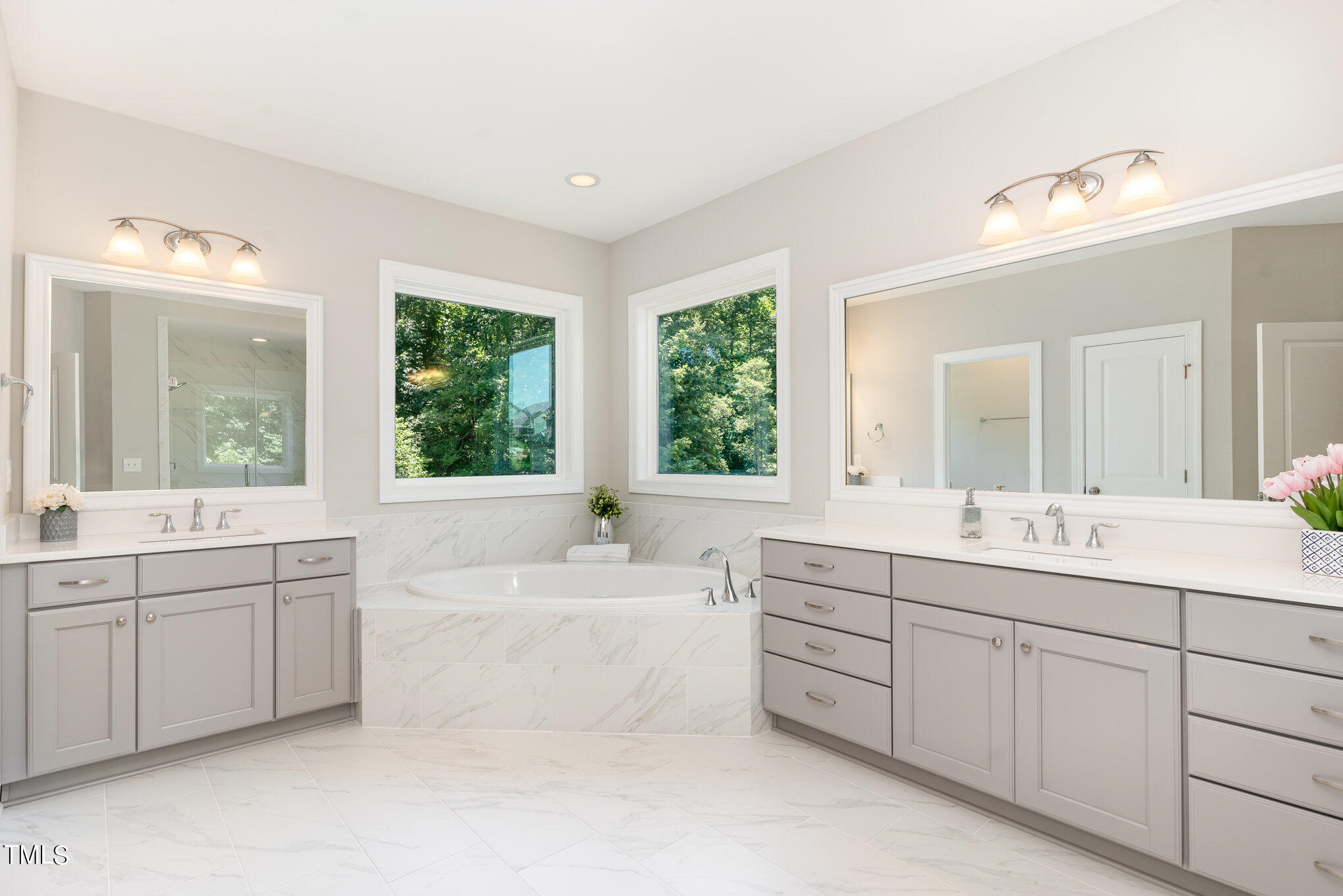 3121 Mountain Hill Drive