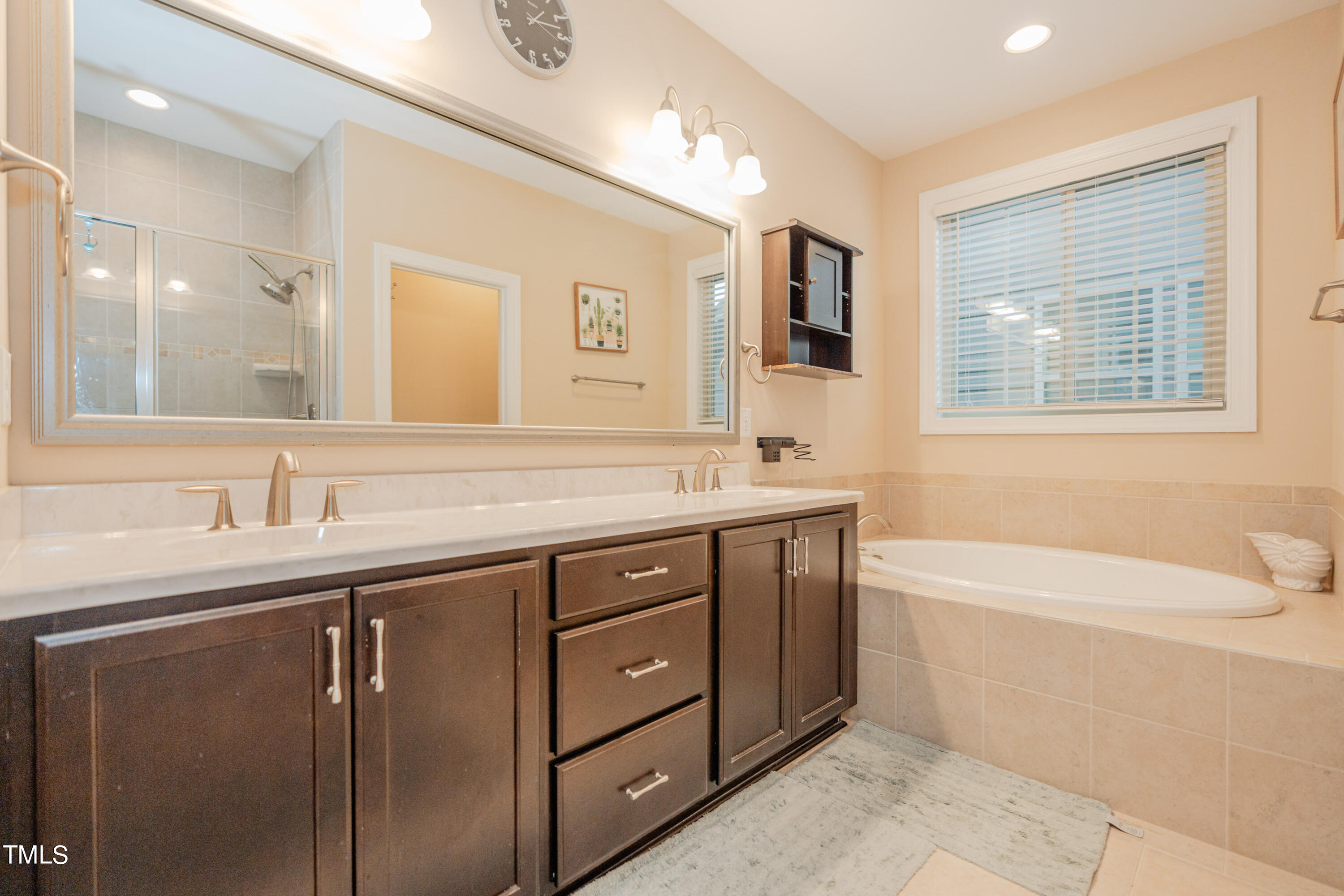 1005 Regency Cottage Place