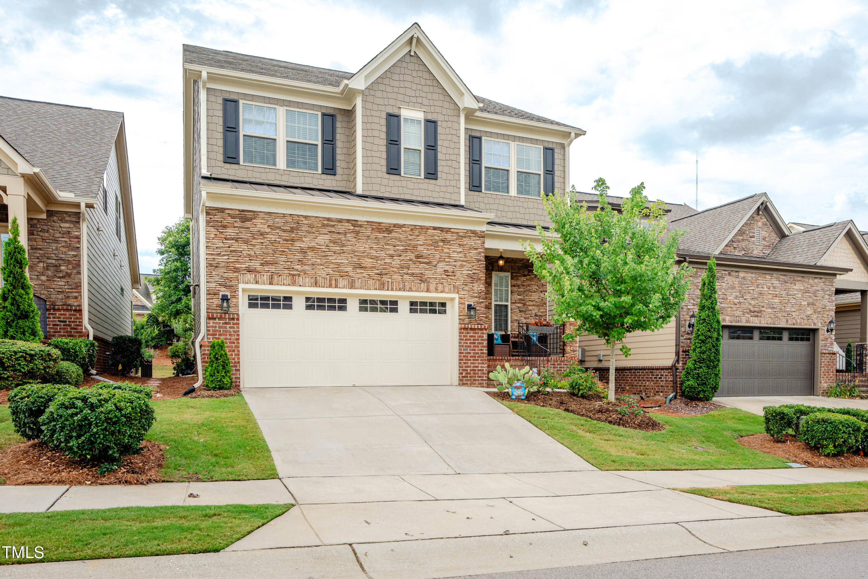 1005 Regency Cottage Place