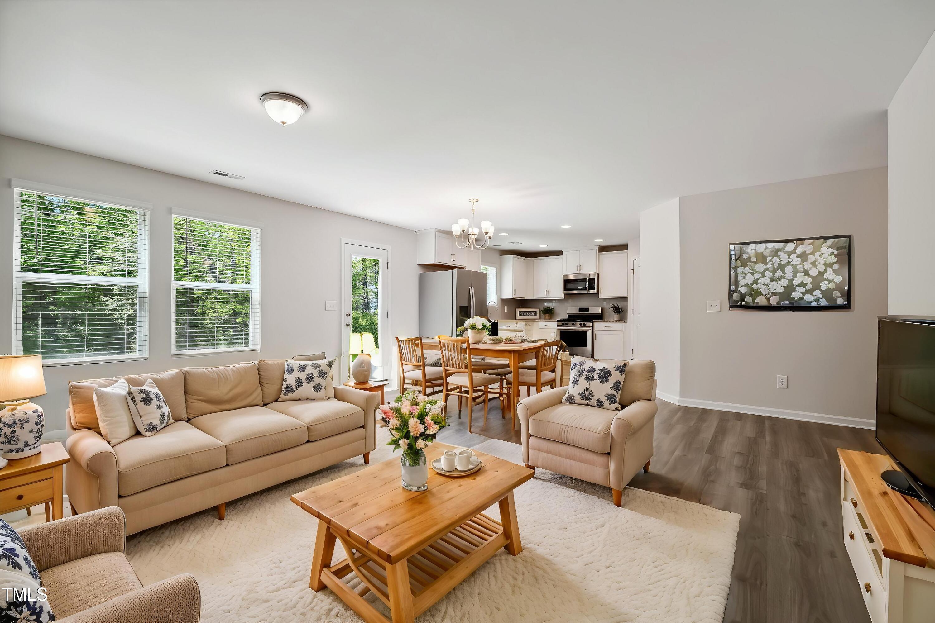 2800 Elsa Drive