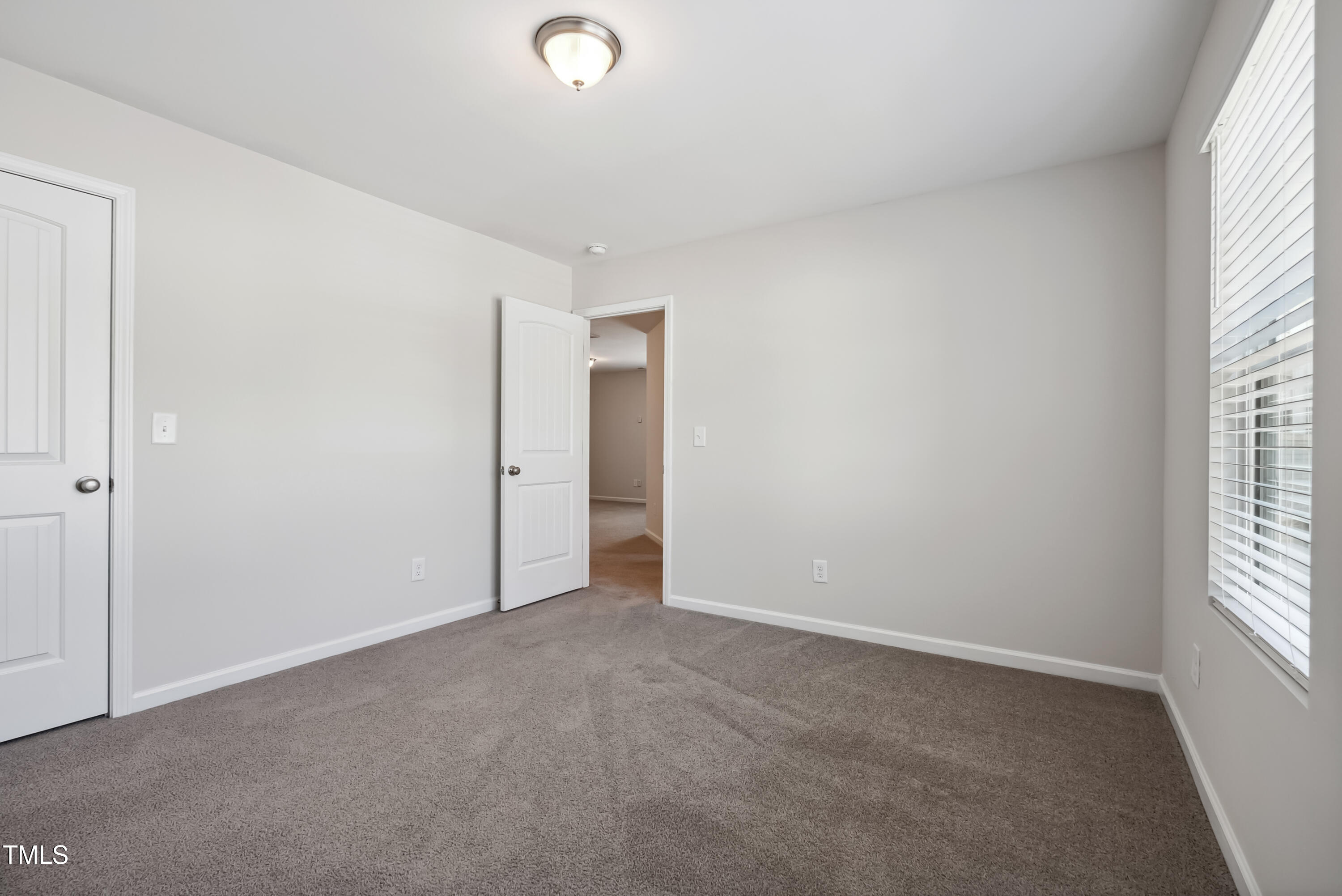2800 Elsa Drive