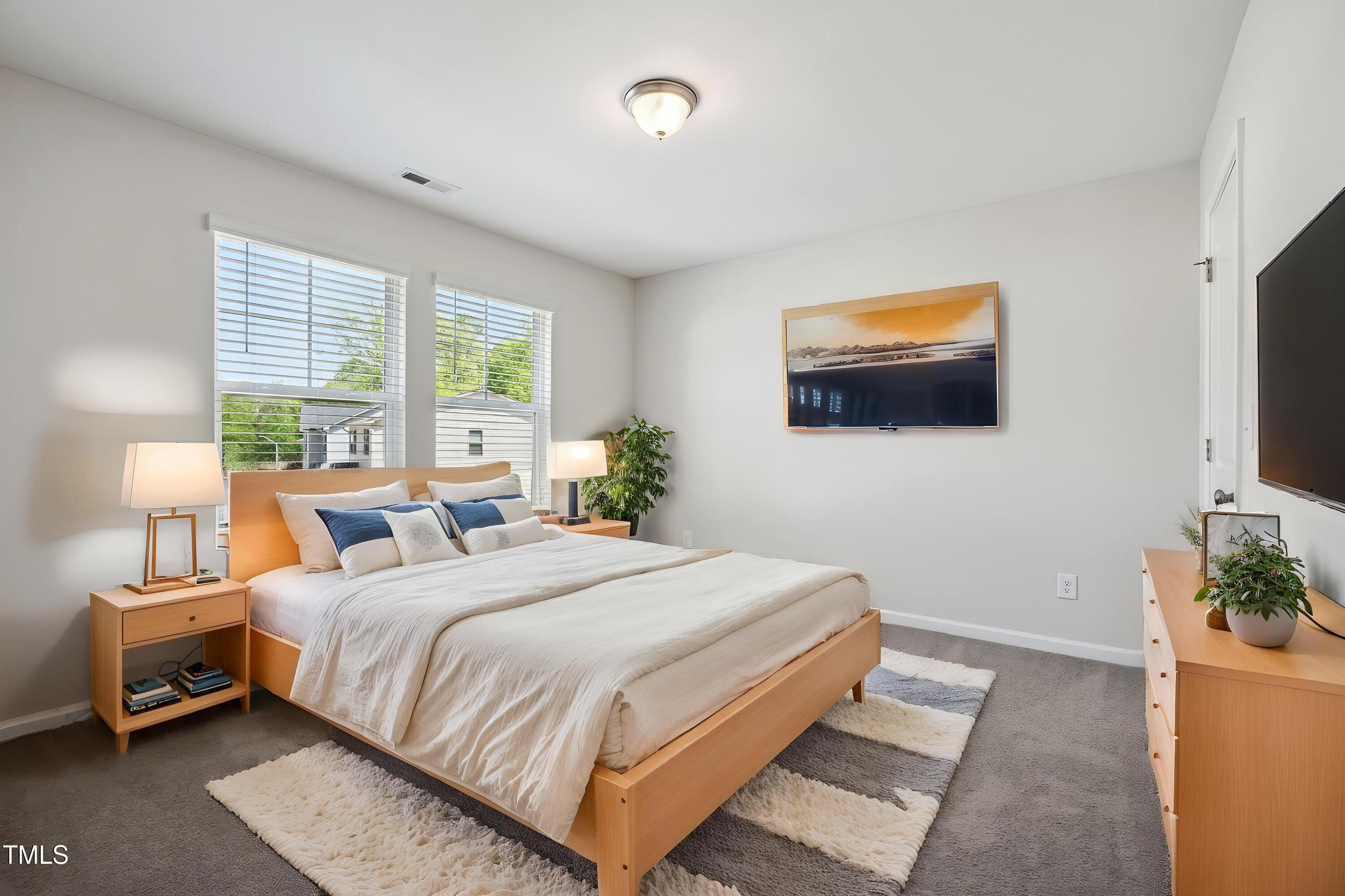 2800 Elsa Drive