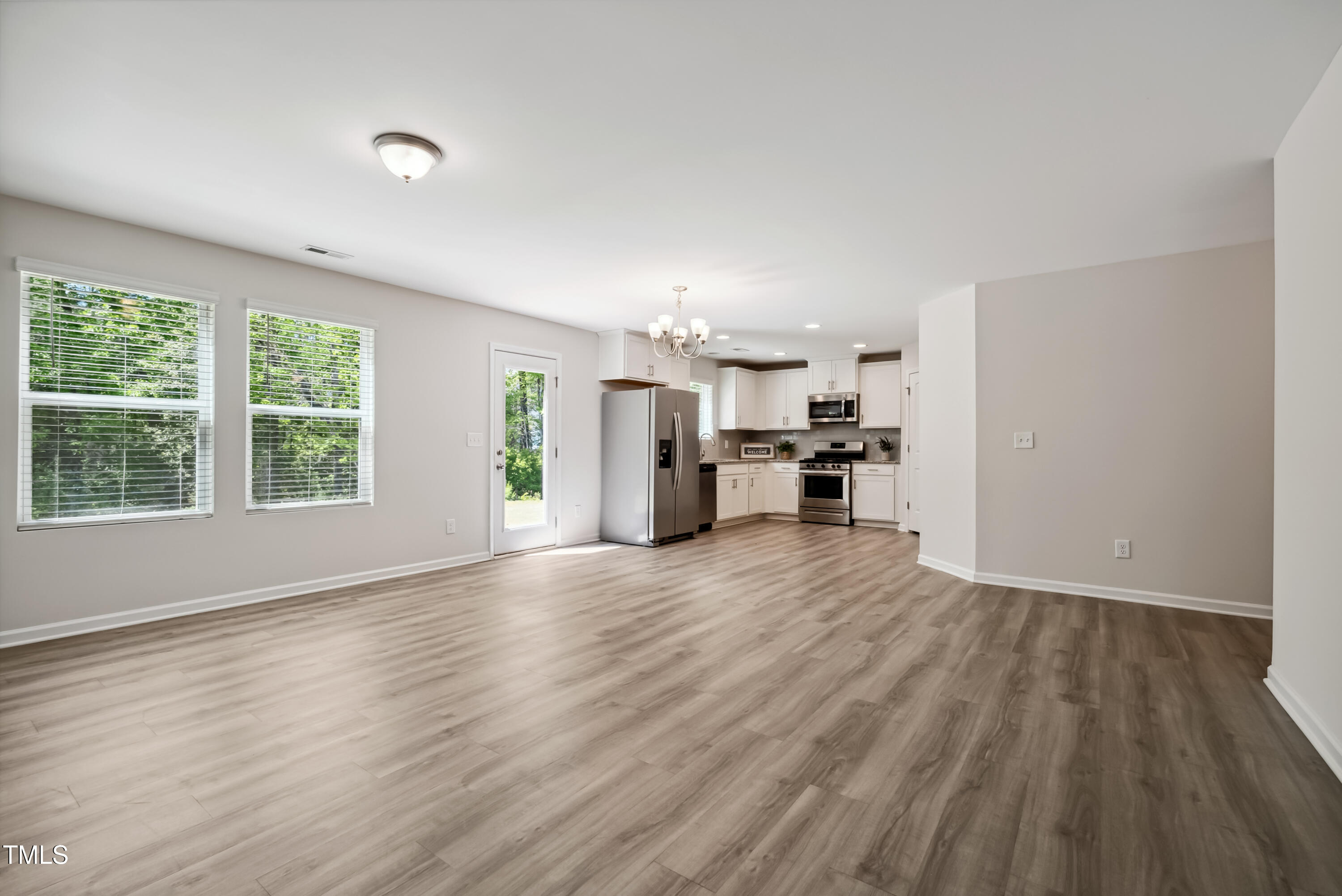 2800 Elsa Drive