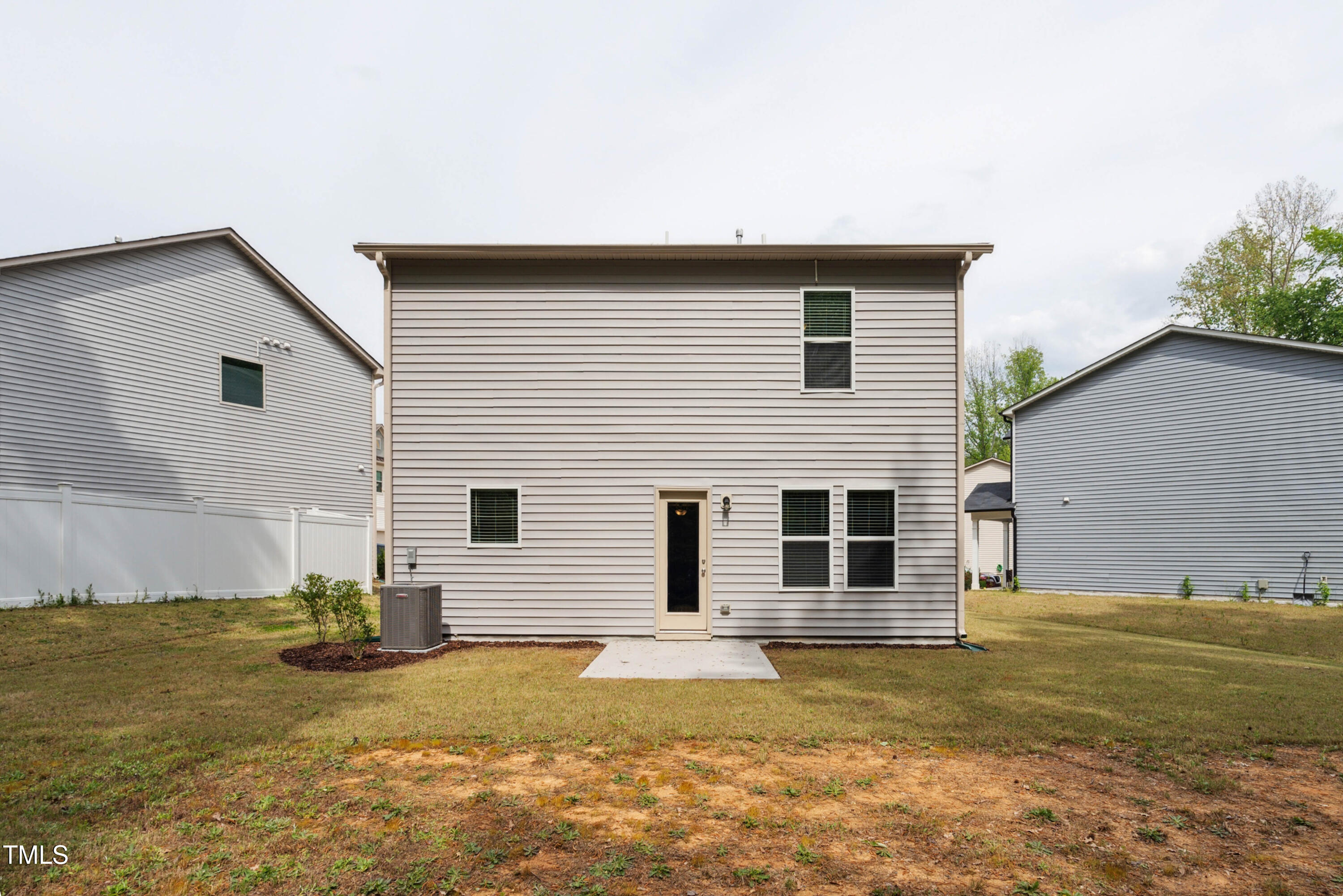 2800 Elsa Drive