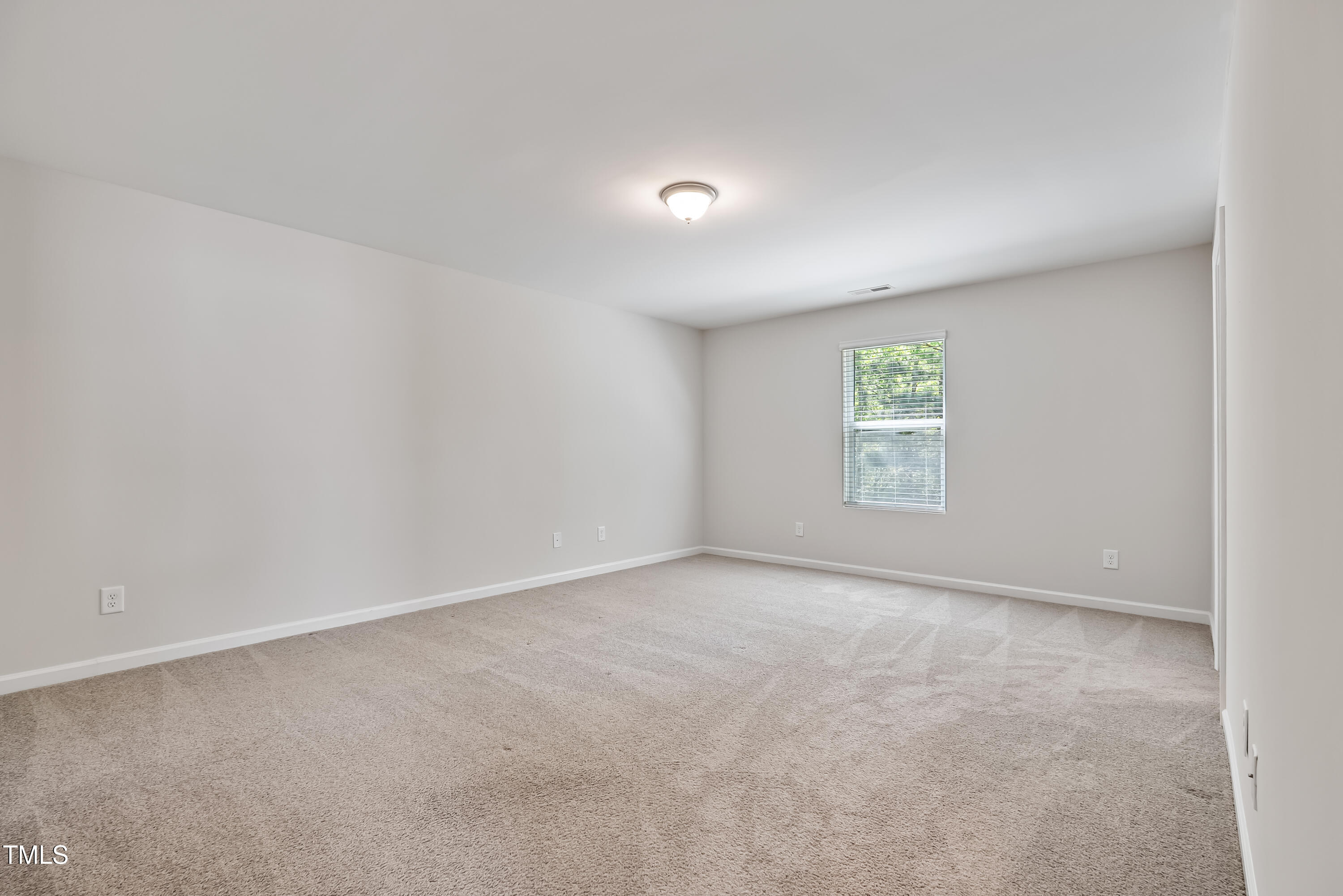 2800 Elsa Drive