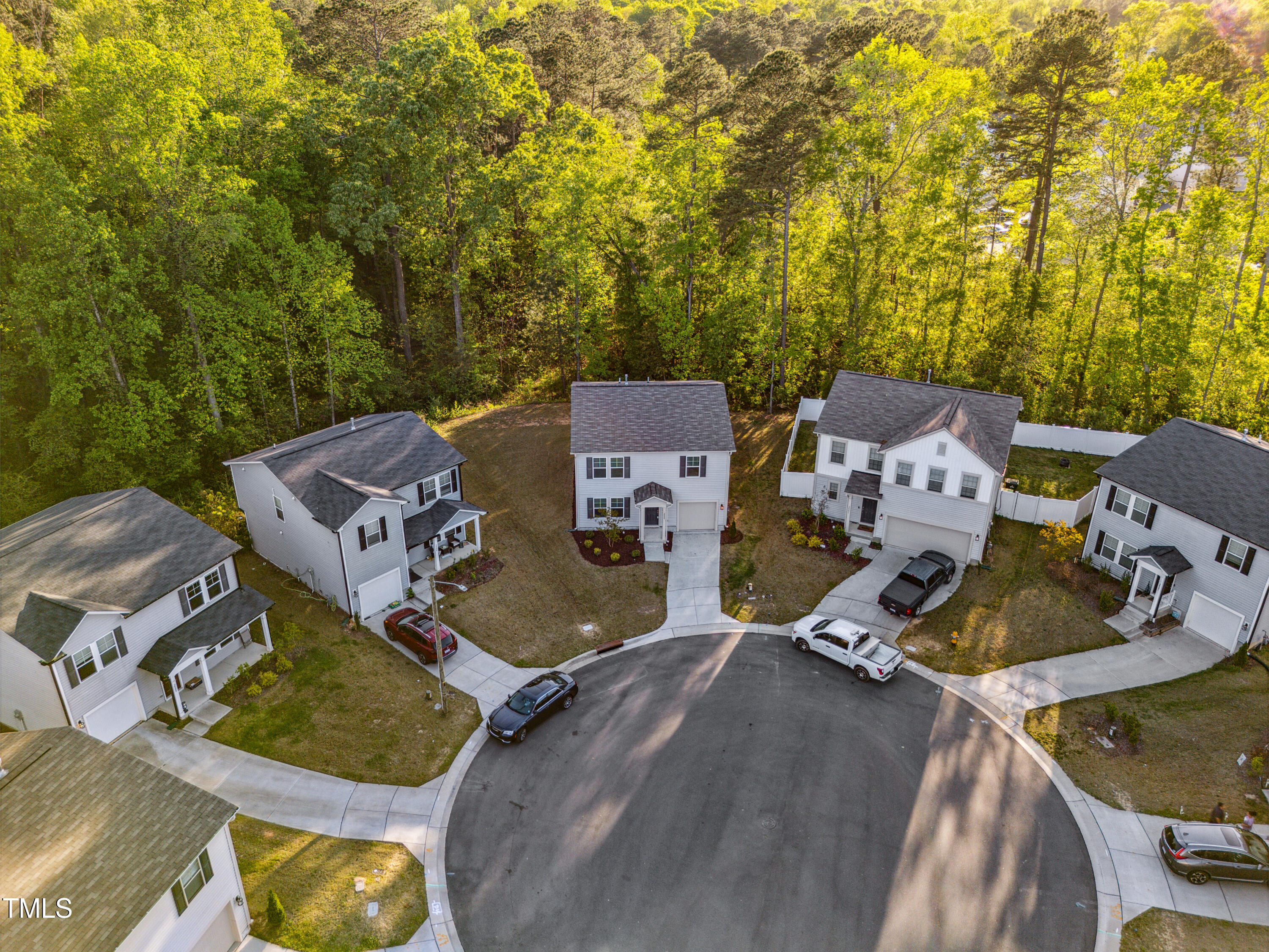 2800 Elsa Drive