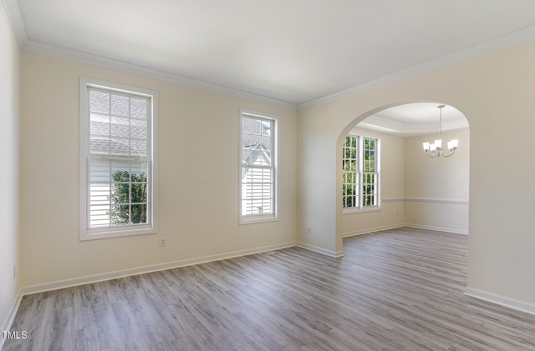 103 Equestrian Court